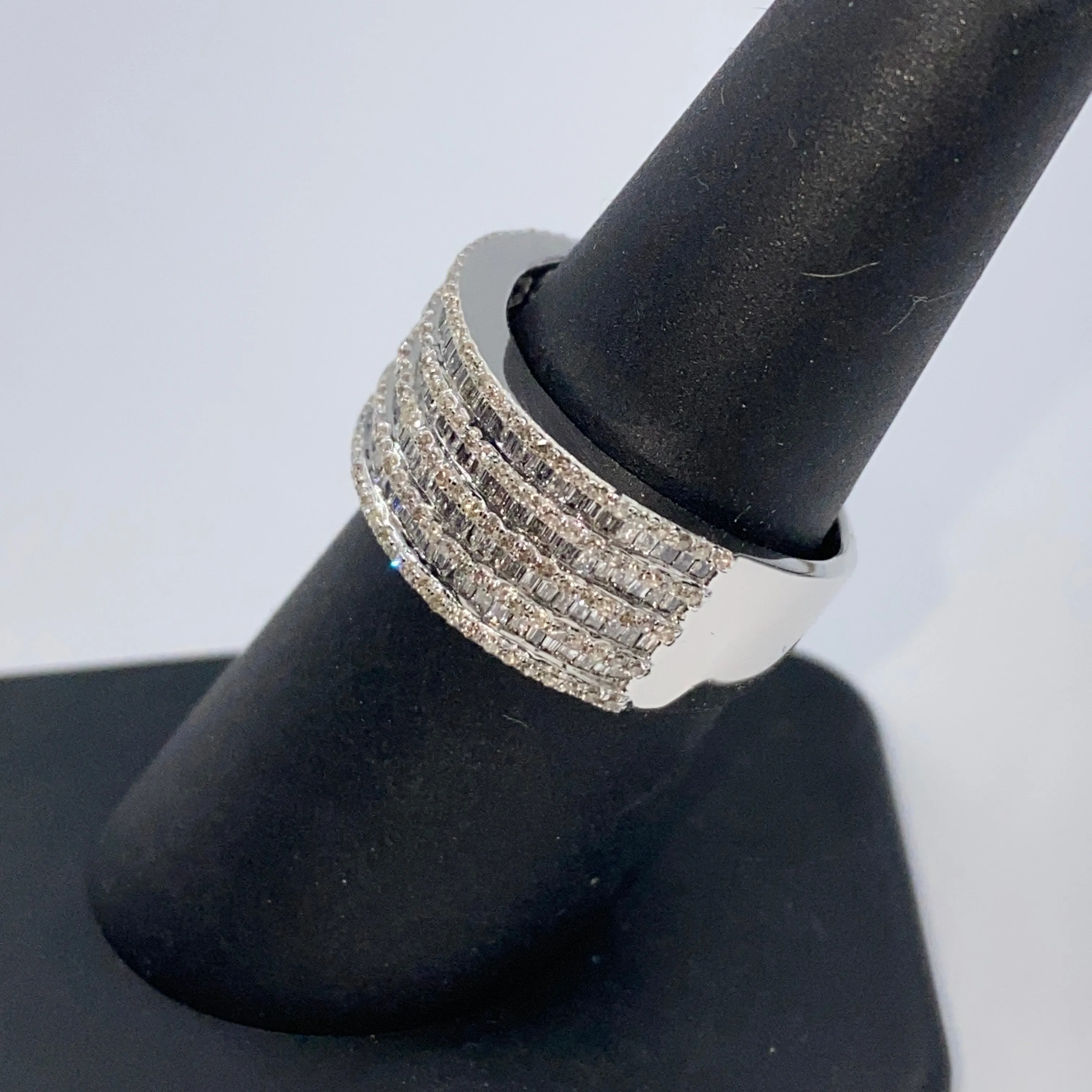 10K 10MM Stacked Diamond Baguette Ring