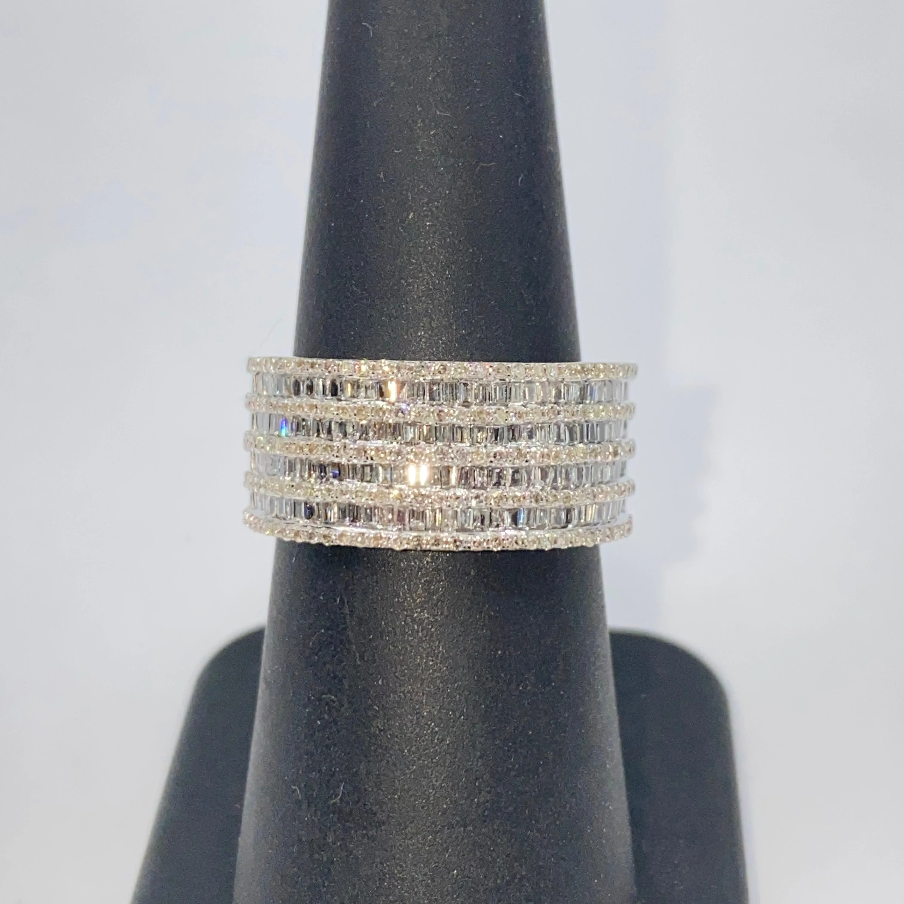 10K 10MM Stacked Diamond Baguette Ring