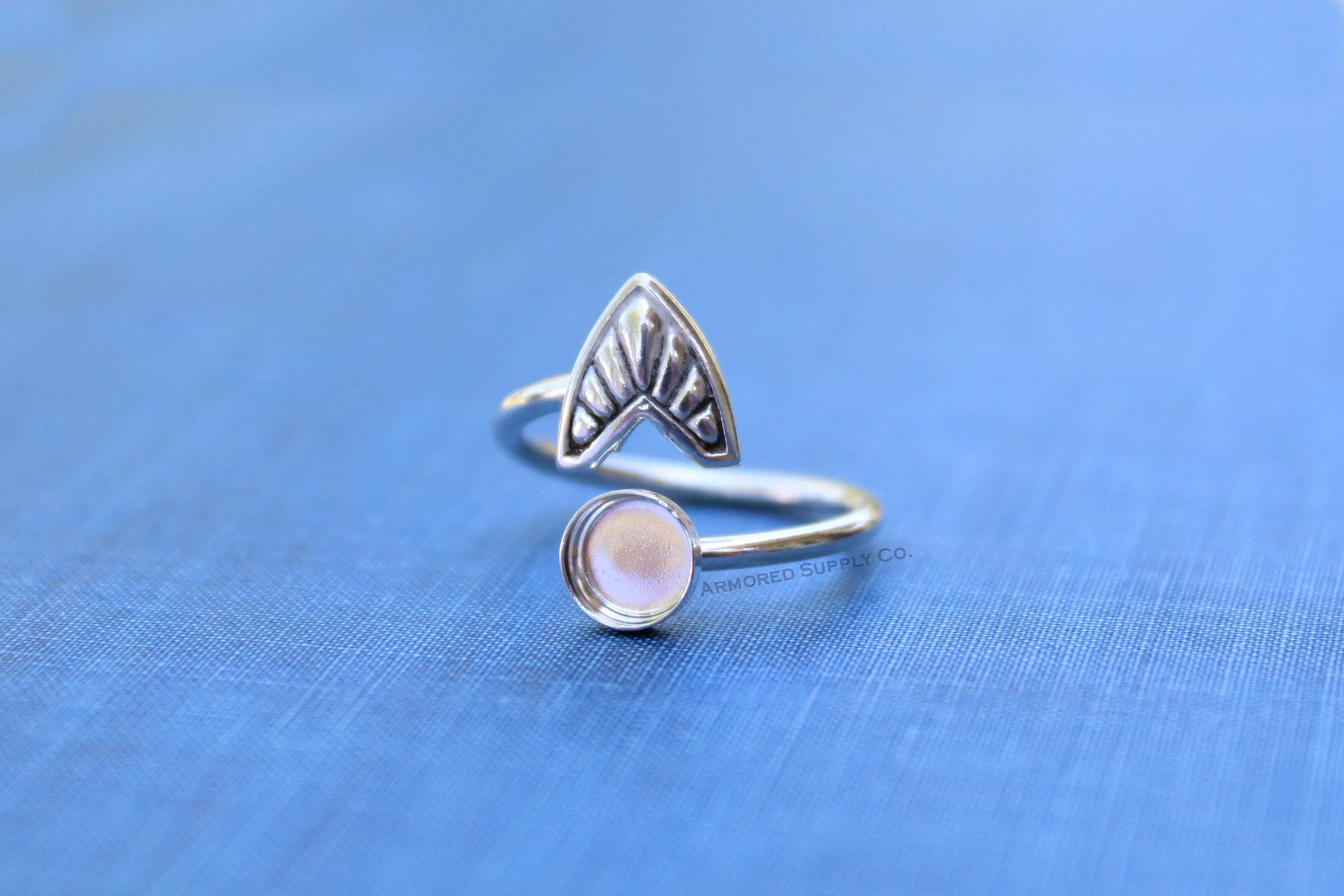 12mm Silver Chevron Wrap Adjustable Bezel Cup Ring blank