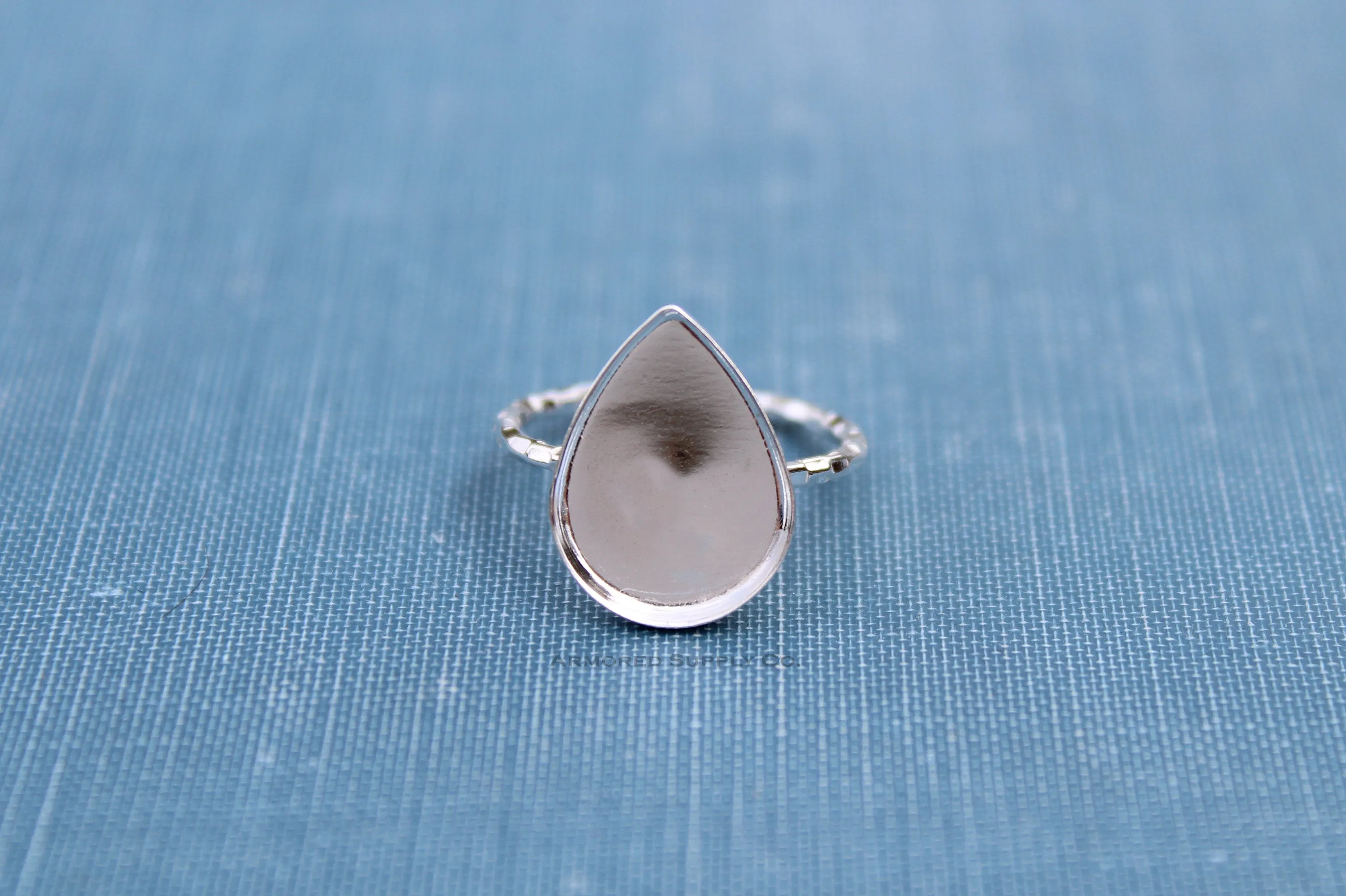 15x10mm Plain Pear Teardrop Bezel Checkered Ring blank