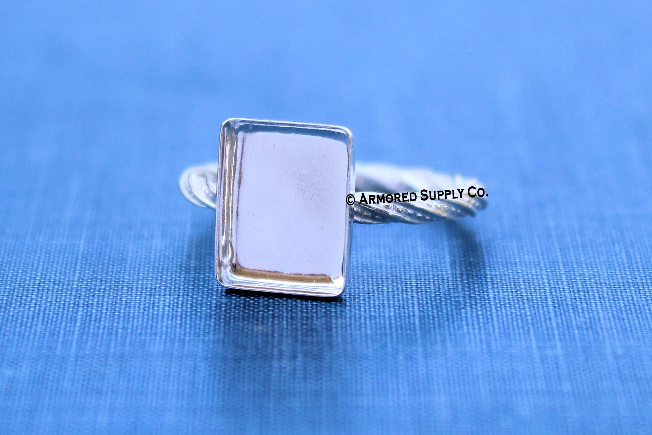 18x13mm Rectangle Bezel Ring Blank DOTTED Ring Band