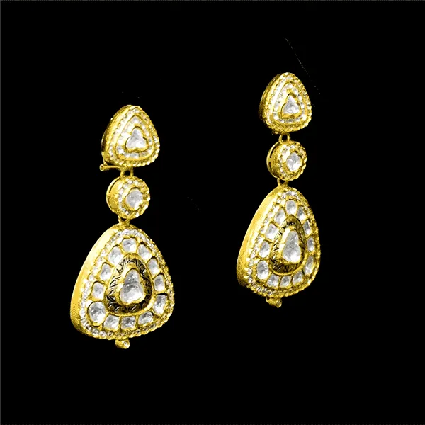 3 lines necklace and earring pair features a central uncut diamond - KMNE3387