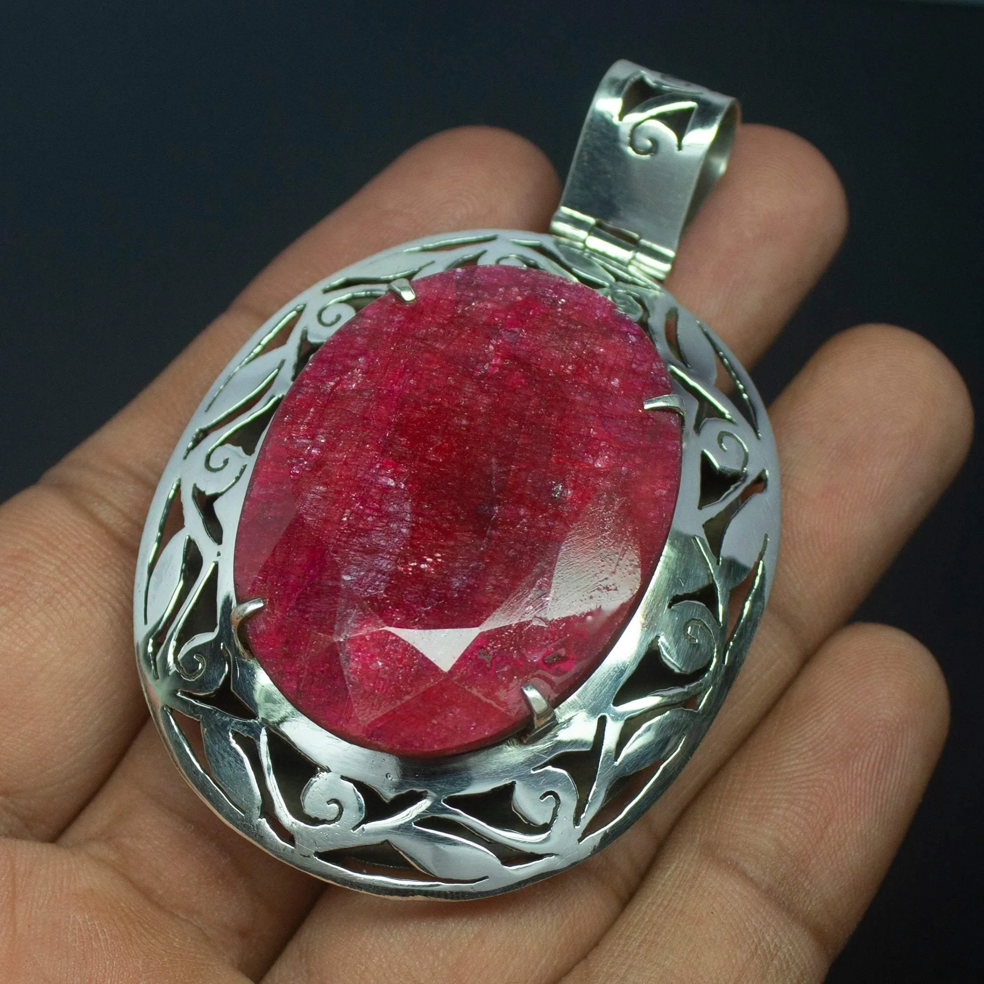 46g, Totally Handmade Natural Ruby Oval Shape 925 Sterling Silver Pendant