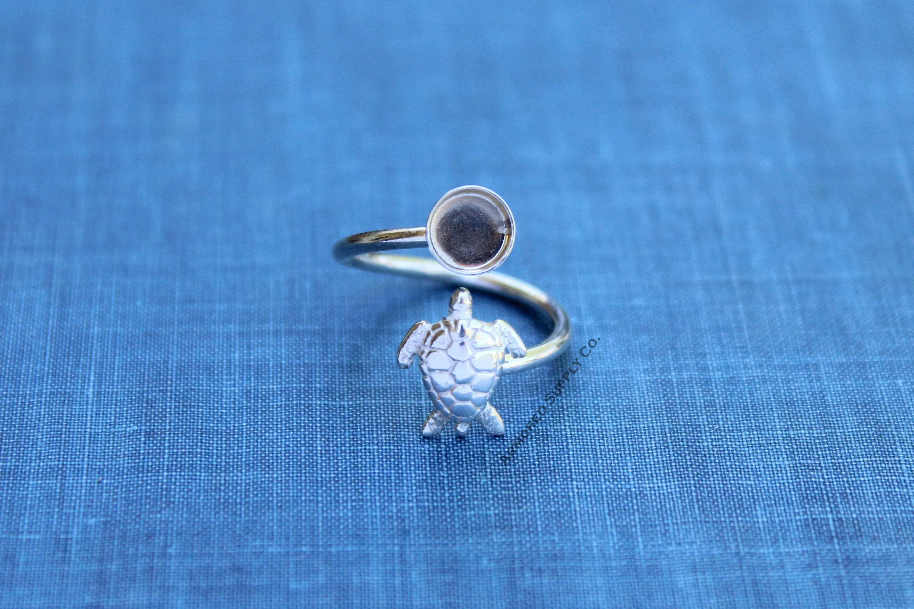5mm Silver Sea Turtle Wrap Bypass Adjustable Bezel Ring blank