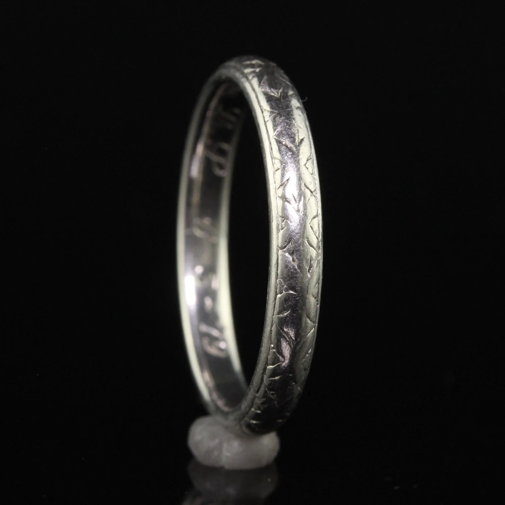 Antique Art Deco Shreve and Co Platinum Engraved Wedding Band - Size 7