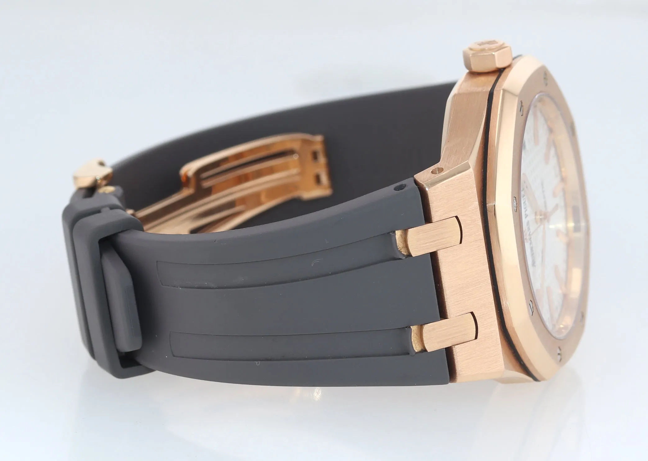 Audemars Piguet Royal Oak White 41mm 15400 Rose Gold 15400OR.OO.D088CR.01