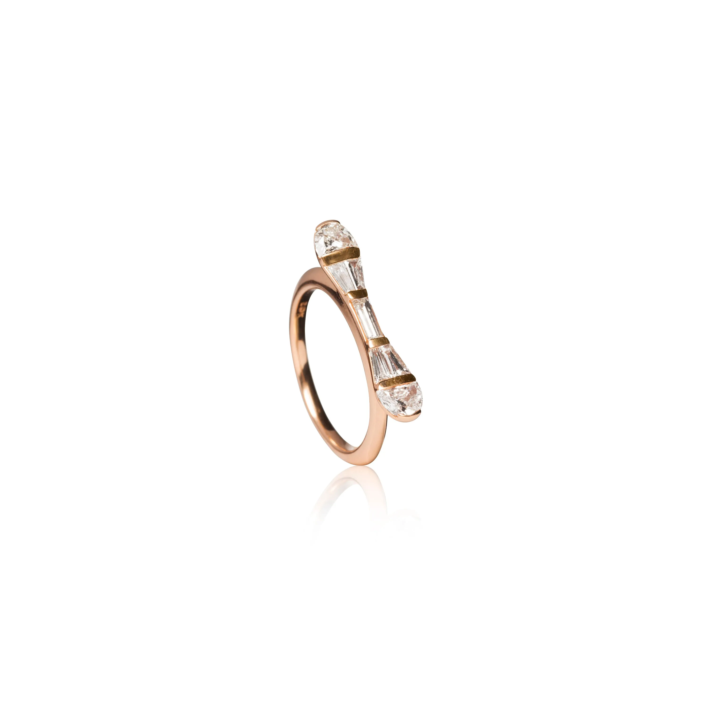 Baton Ring - Diamond