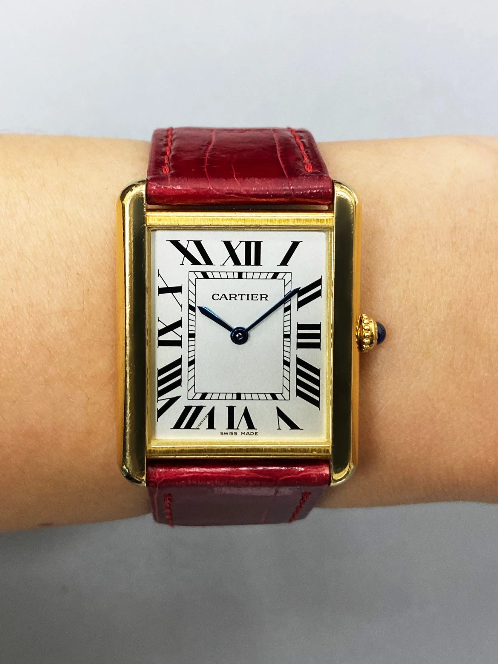 Cartier Tank Solo W1018855 18K Yellow Gold Ladies Watch
