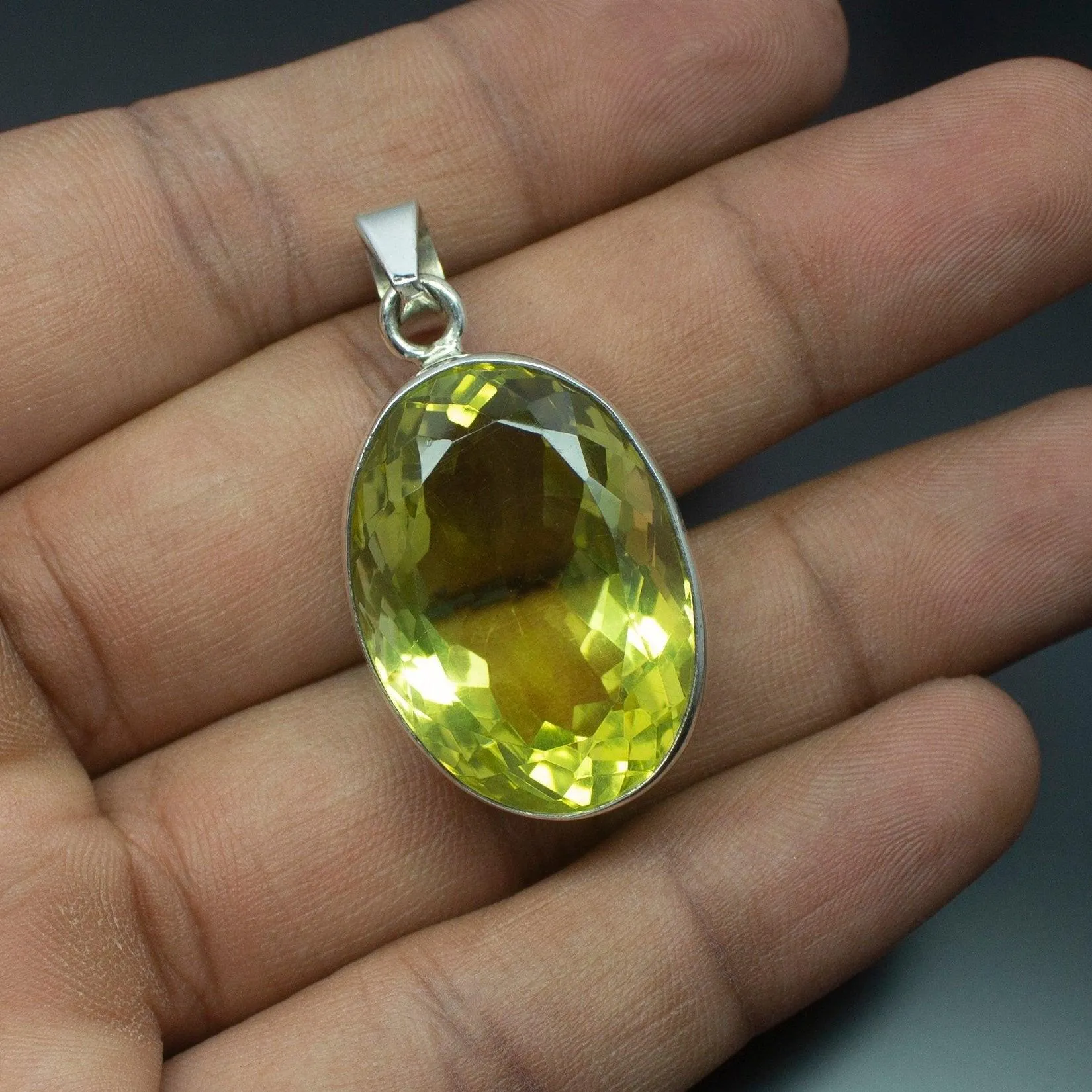 Christmas Gift,  13.80g, Totally Handmade Natural Lemon Quartz Oval Shape 925 Sterling Silver Pendant