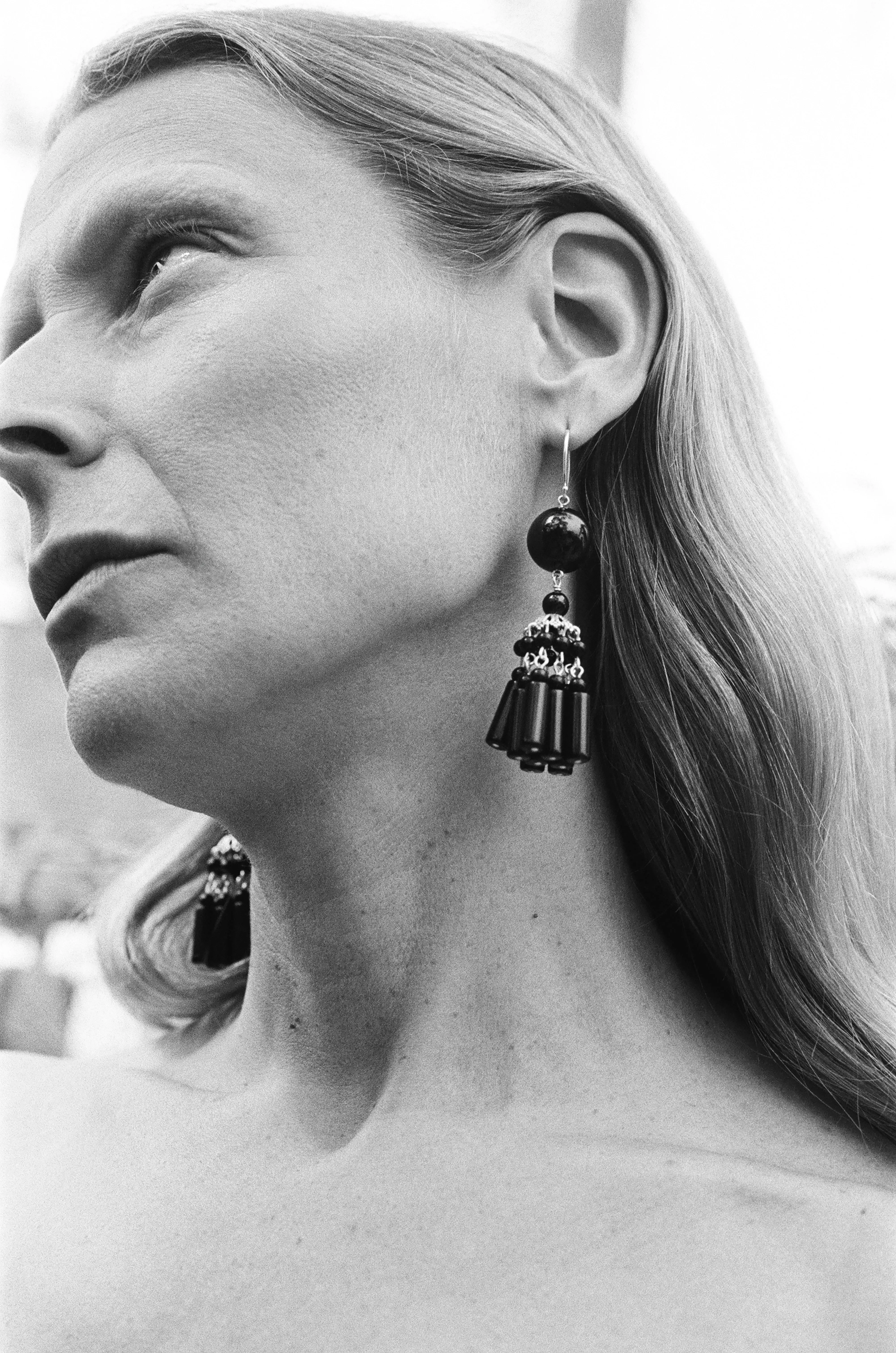 Flamenco Earrings in Onyx