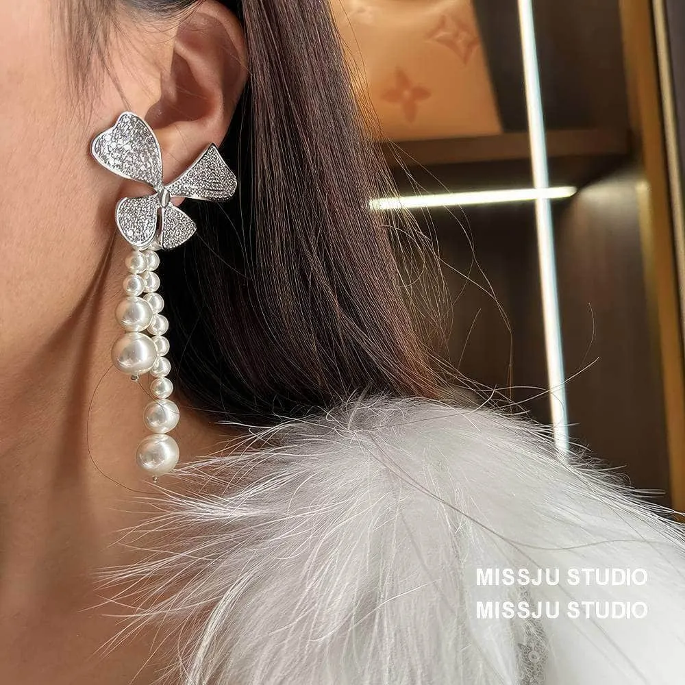 Floral Shaped Sparkly Pearl Deco Tassel Earrings