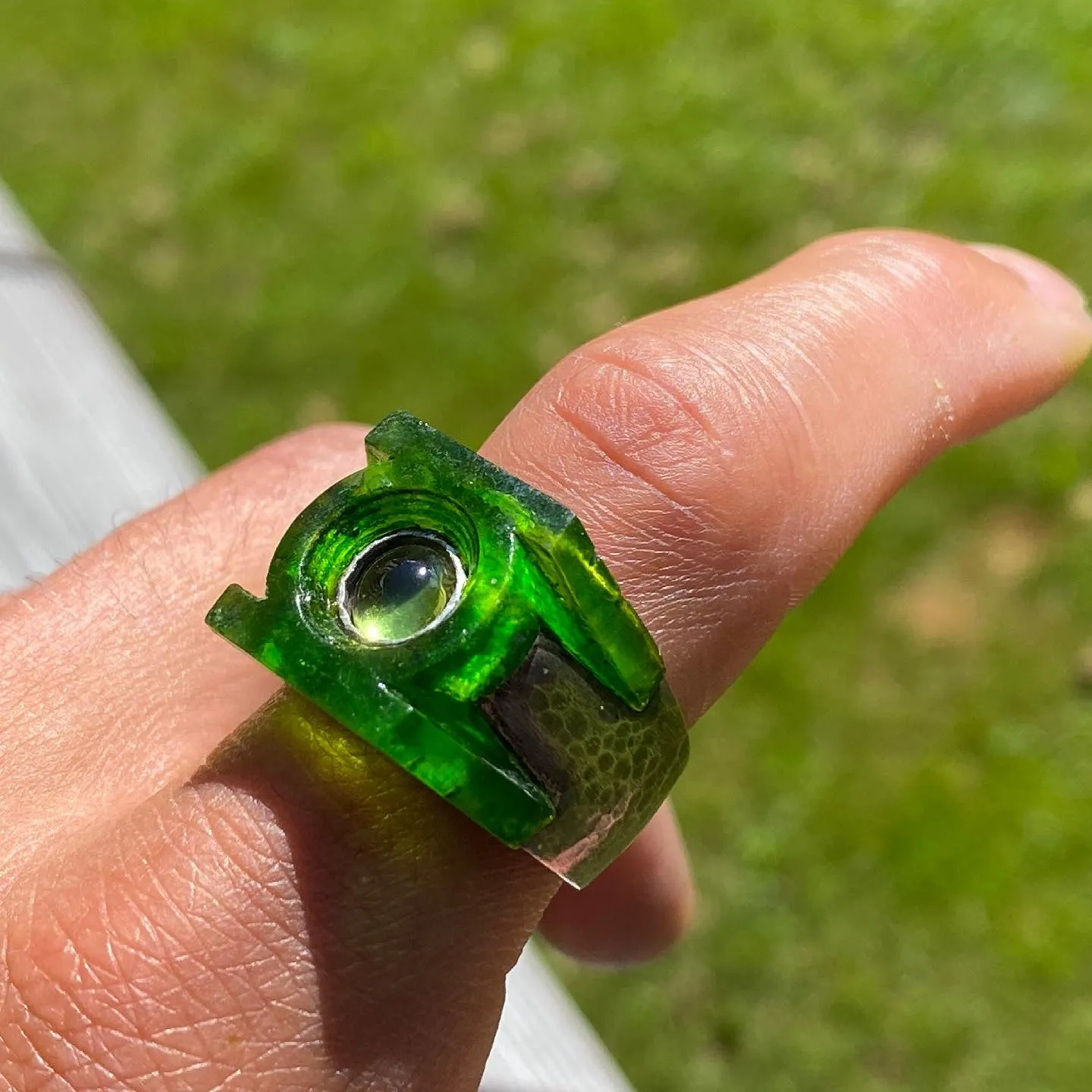 GL Movie Ring w/ glow center