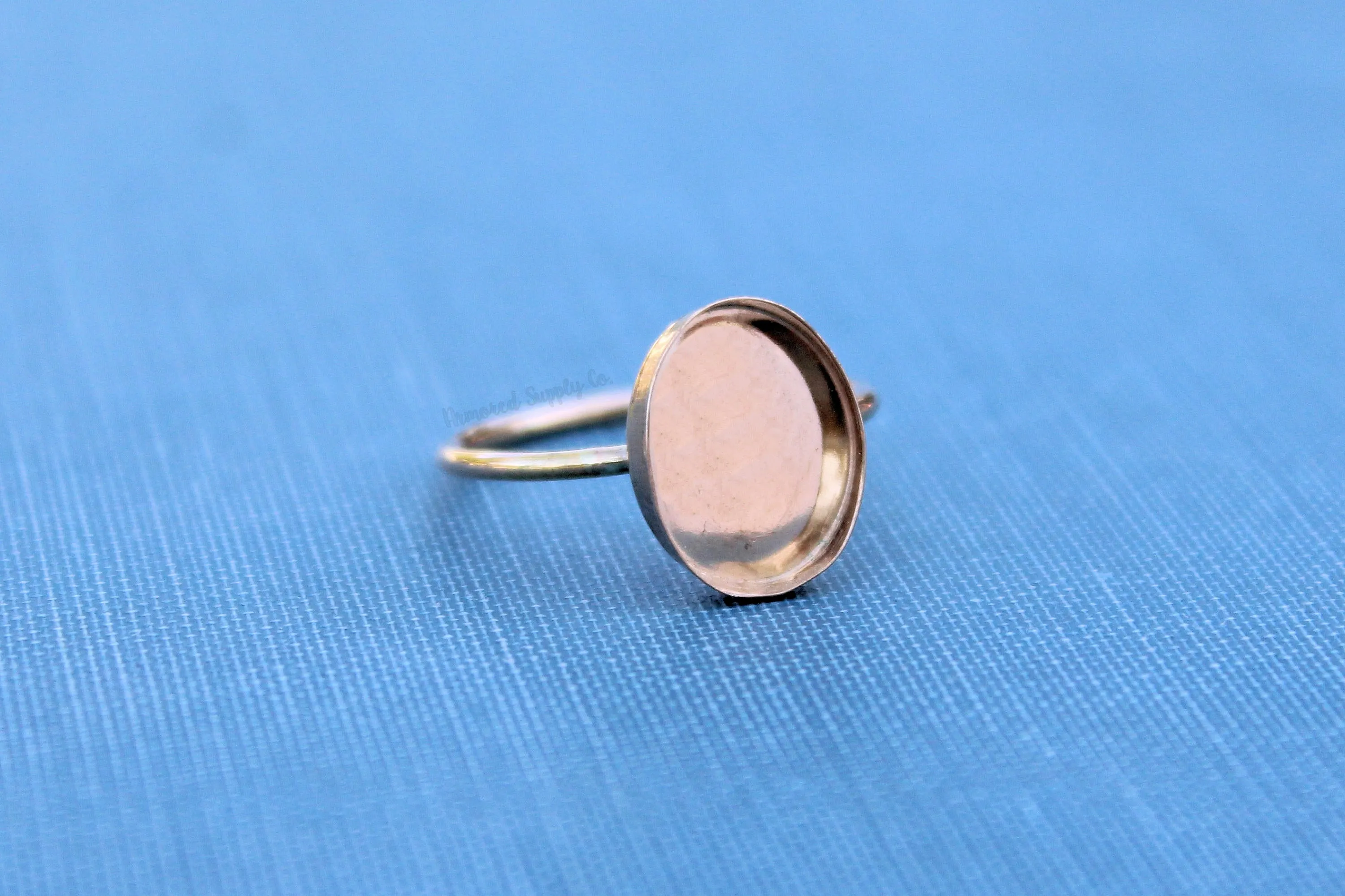 Gold Filled Oval 10x8mm Bezel Ring blank - 16g RING BAND