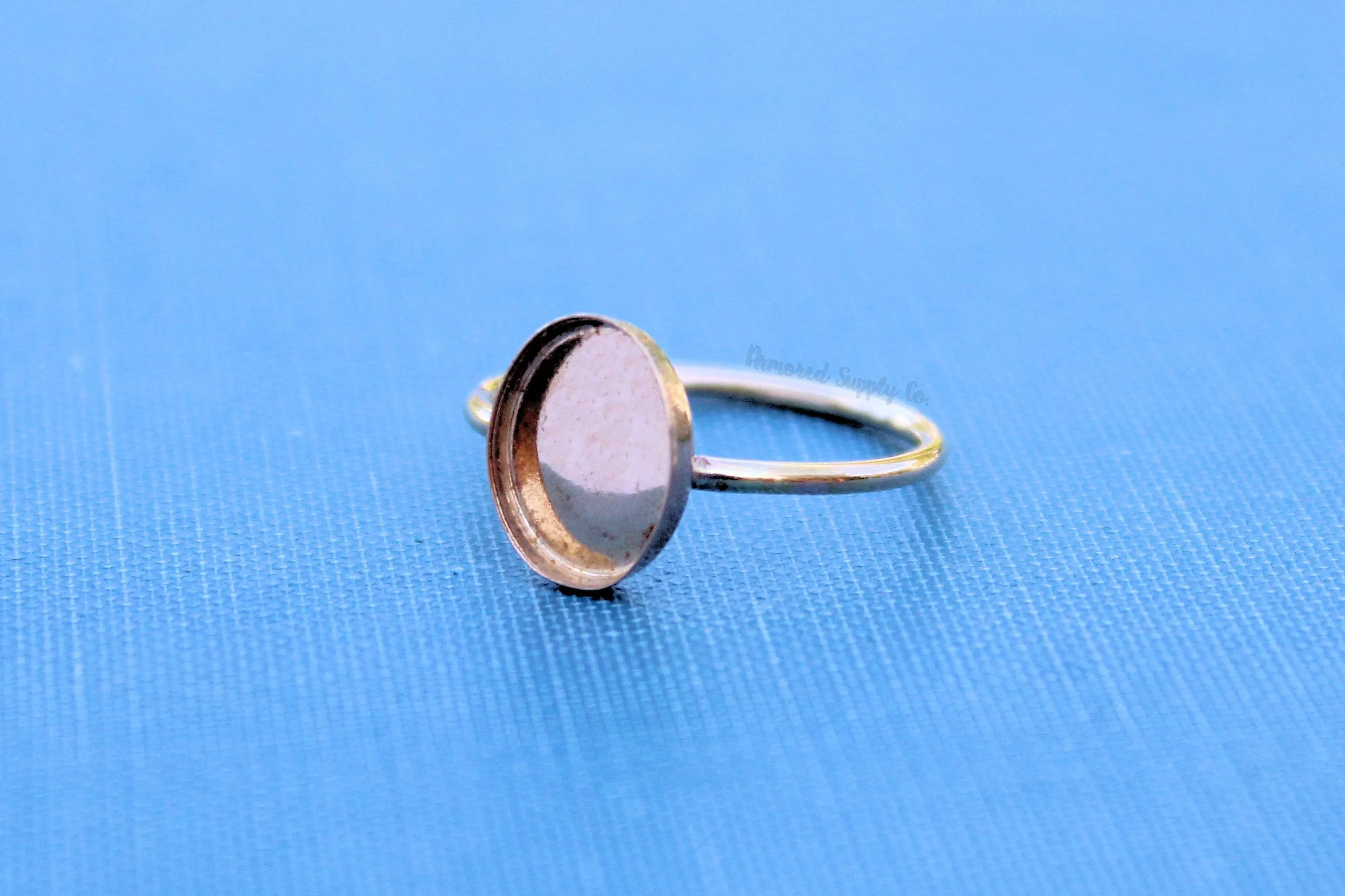 Gold Filled Oval 12x10mm Bezel Cup Ring blank - 14g RING BAND