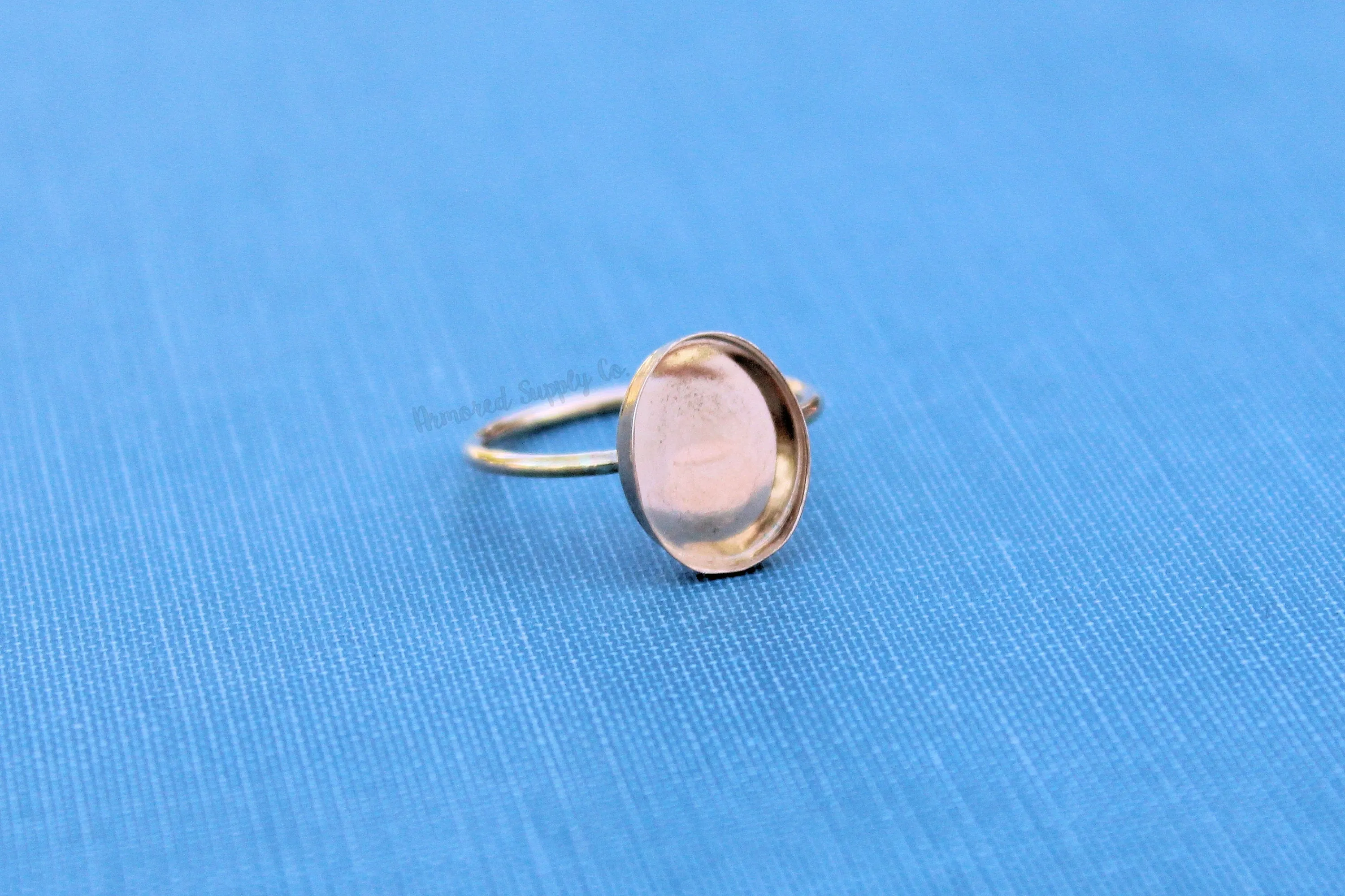 Gold Filled Oval 12x10mm Bezel Cup Ring blank - 14g RING BAND
