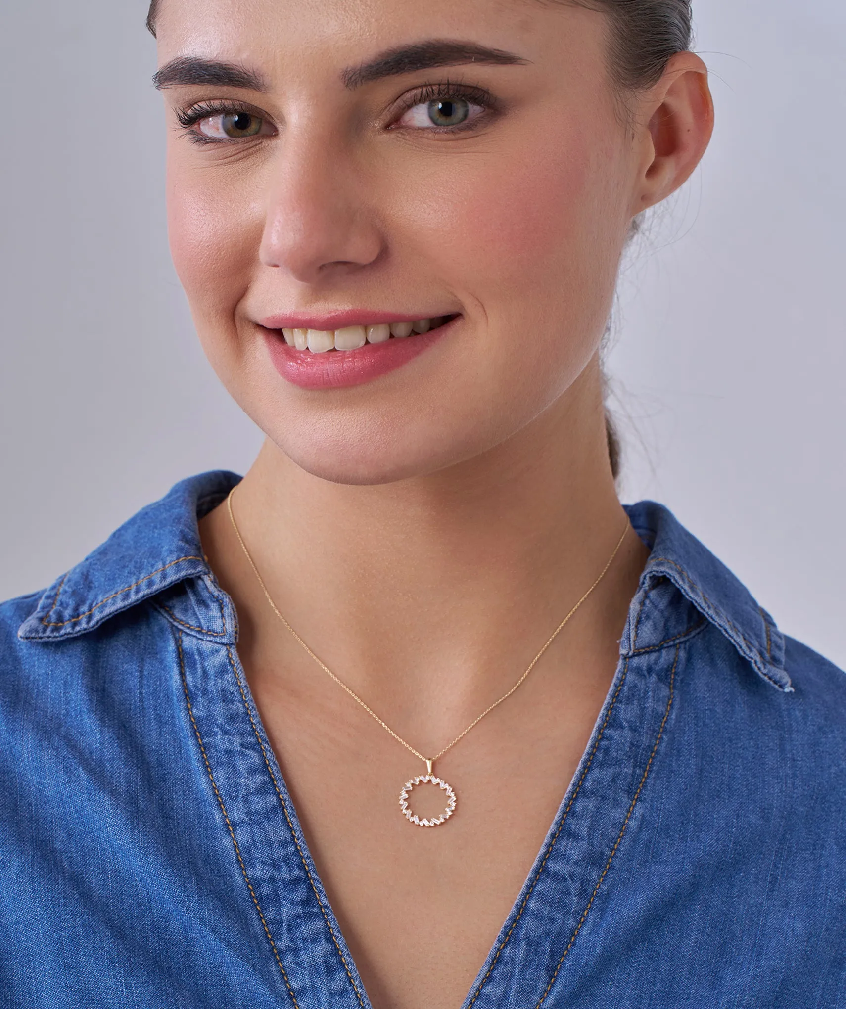 Golden Halo Diamond Necklace