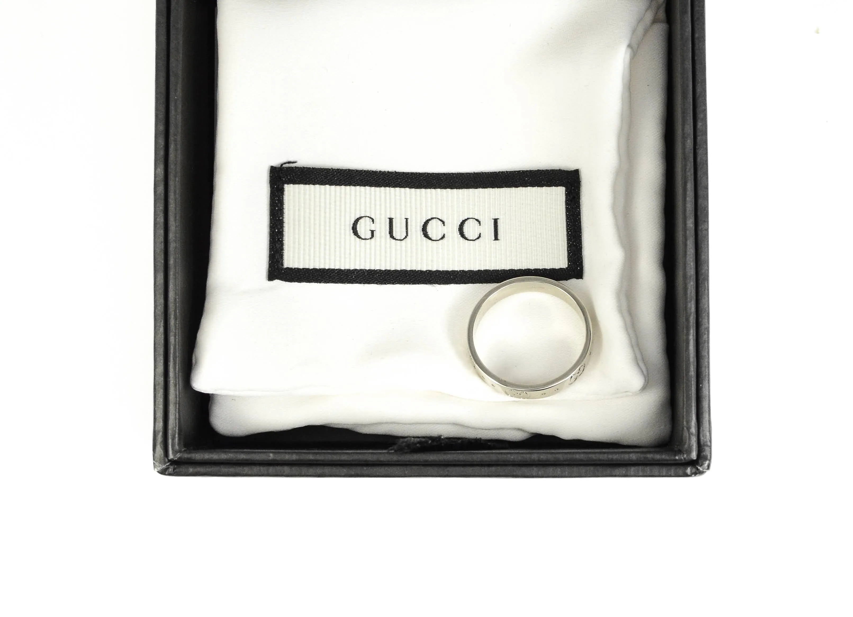 Gucci 18ct White Gold Icon Logo 4mm Band Ring Size : O 1/2 / 18