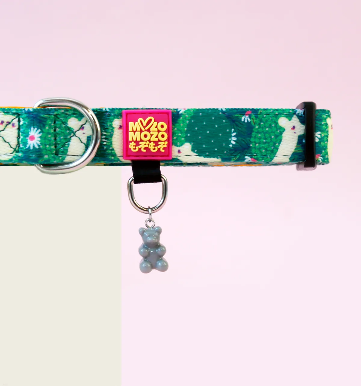 Gummy bear charm - milky solid