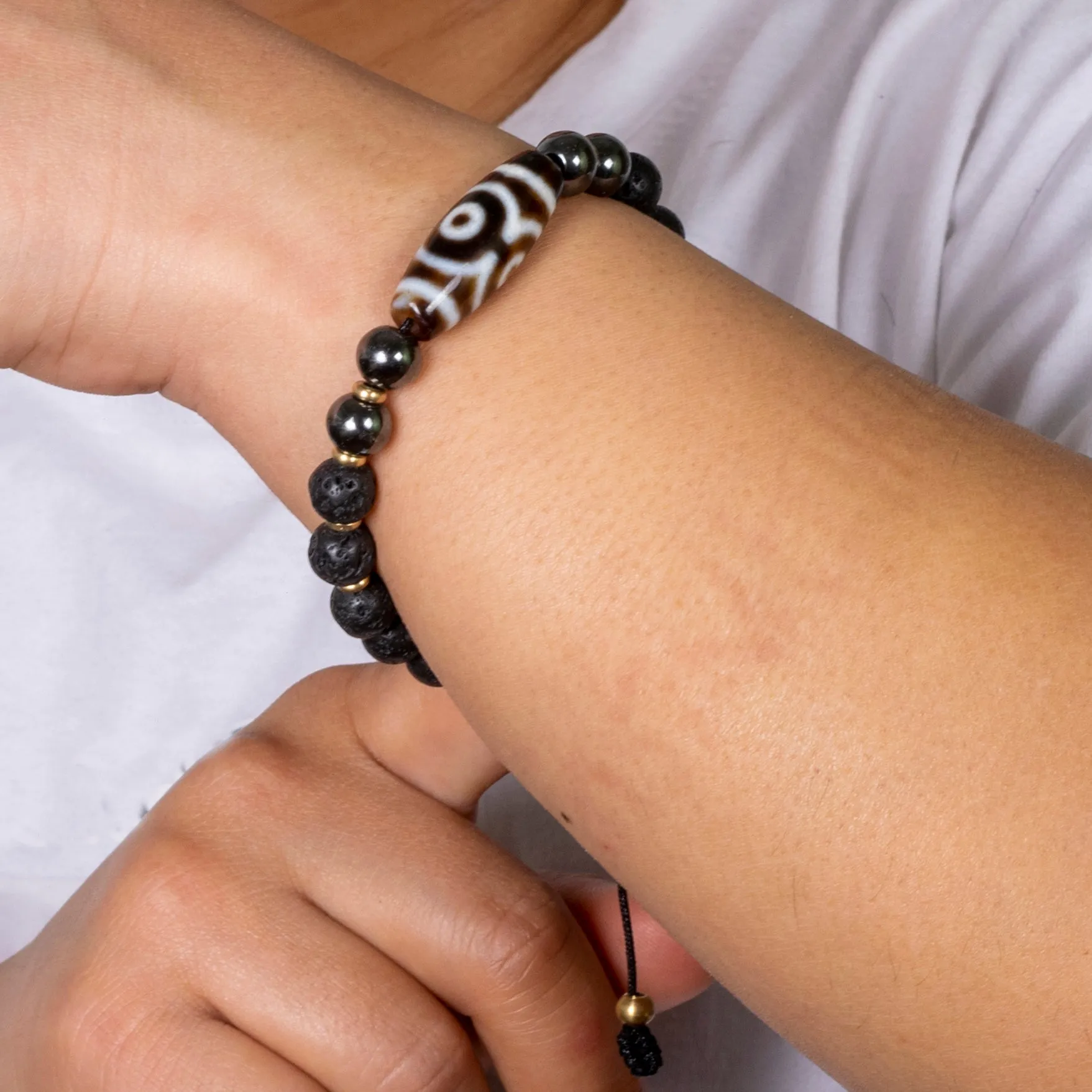 Lava Stone & Dzi Beads Grounding Bracelet
