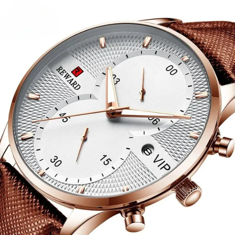 LUXURIOUS CHRONOGRAPH | Elegant, waterproof precision
