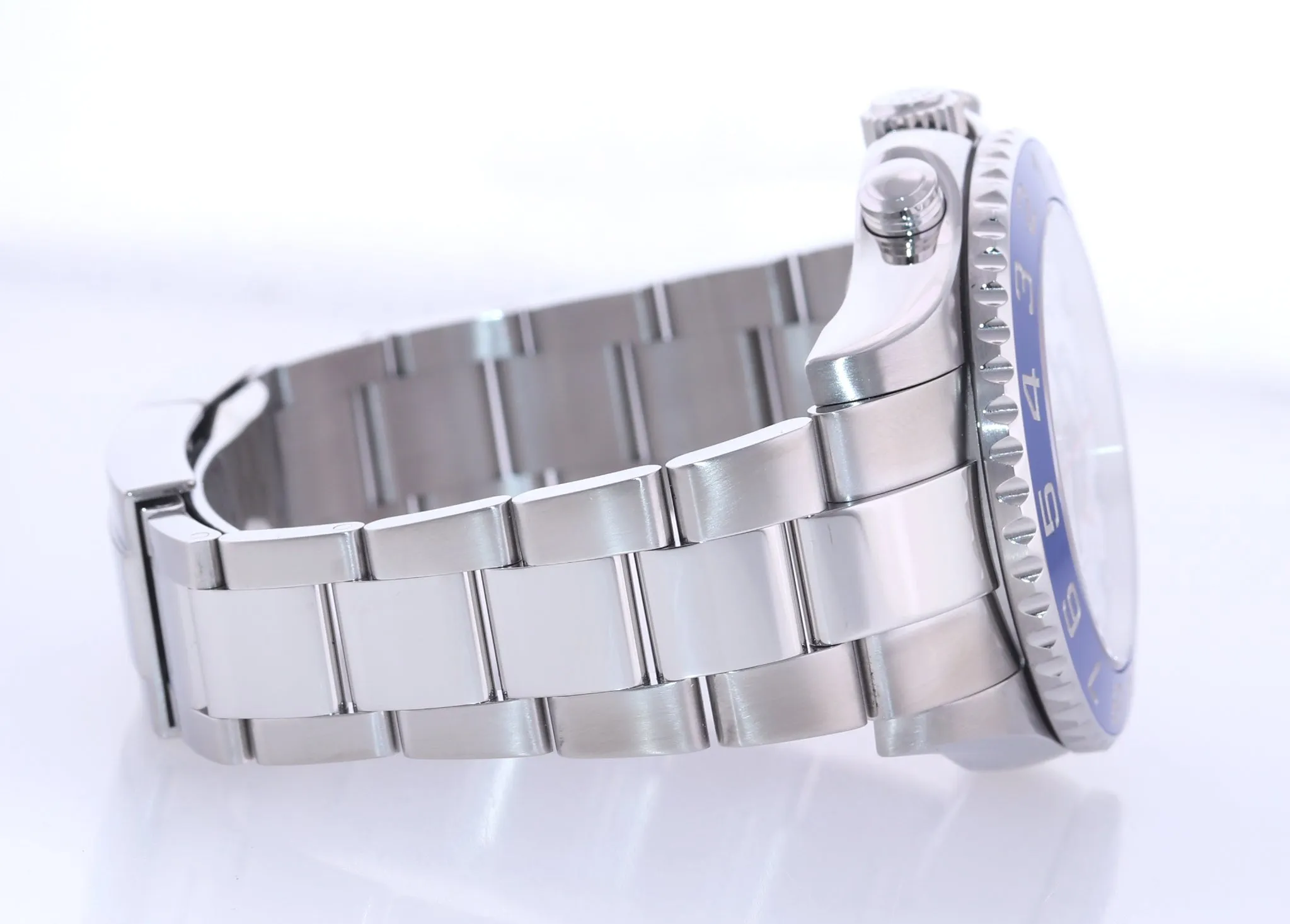 MINT 2016 Rolex Yacht-Master II 44mm Steel White Blue Ceramic 116680 Watch Box