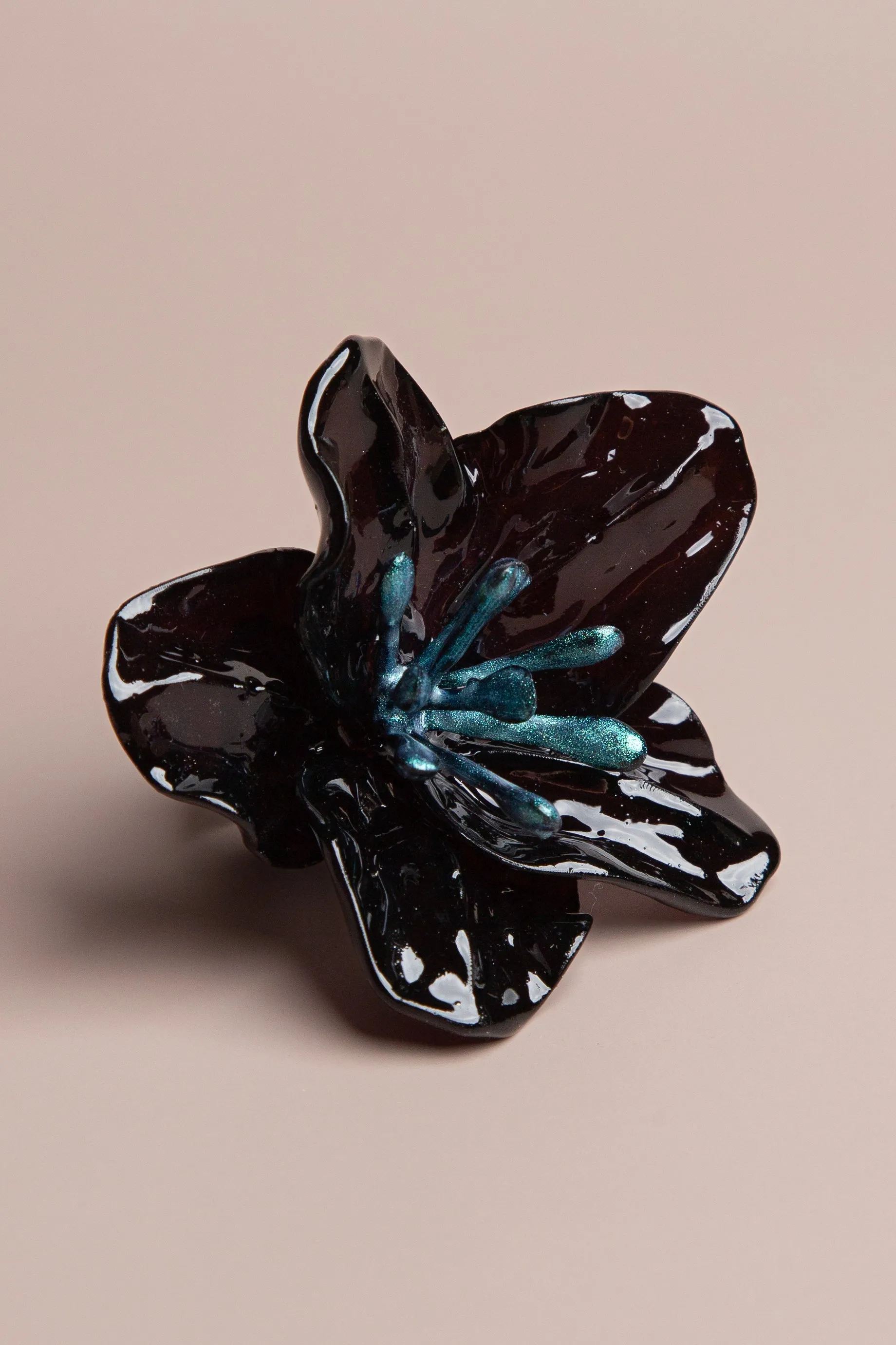 Orchid Oversize Ring