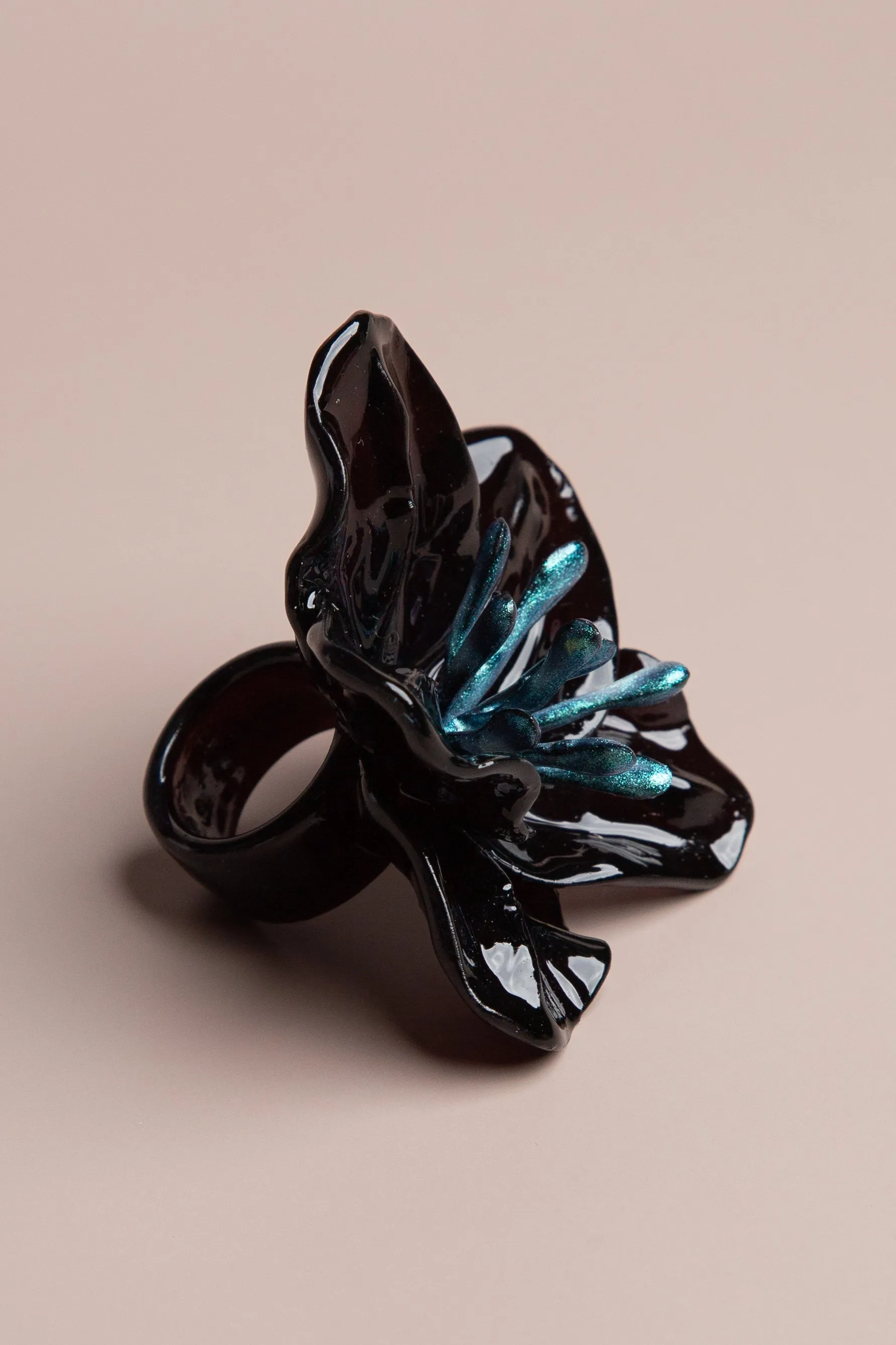Orchid Oversize Ring