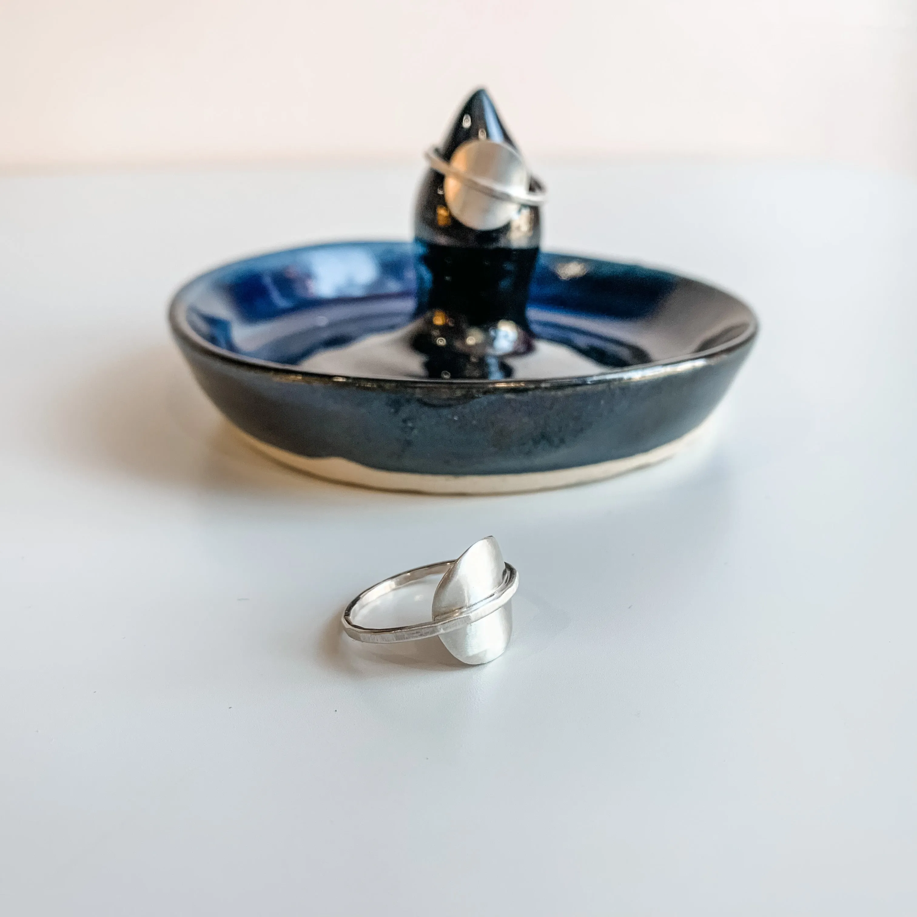 Outer Space Circle Ring Silver