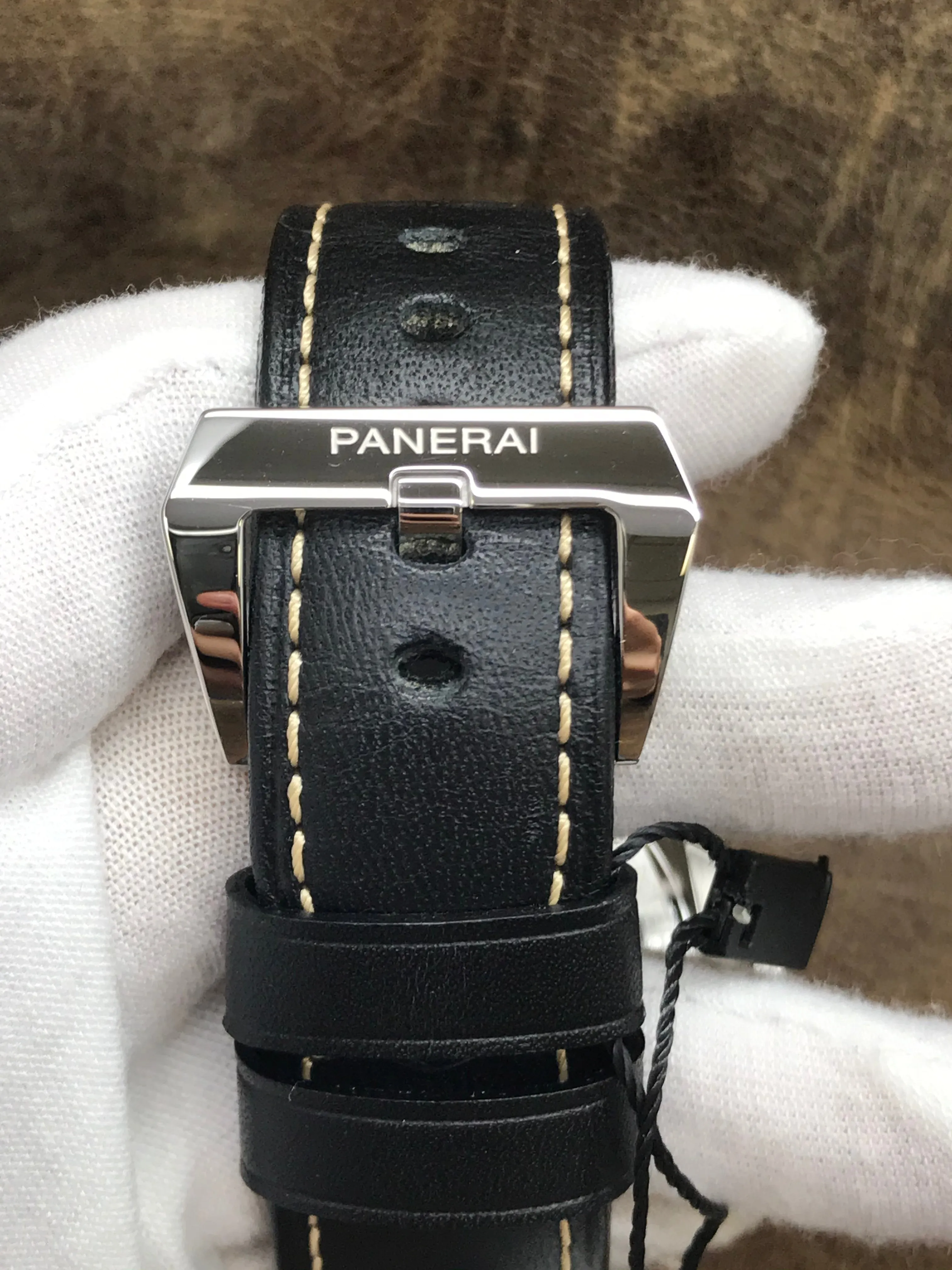 Panerai Luminor Base 8 Days Acciaio Pam00560 Black Dial Hand Wind Men's Watch