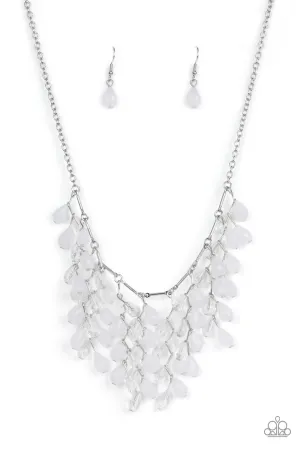 PAPARAZZI Garden Fairytale - White / Gray Necklace