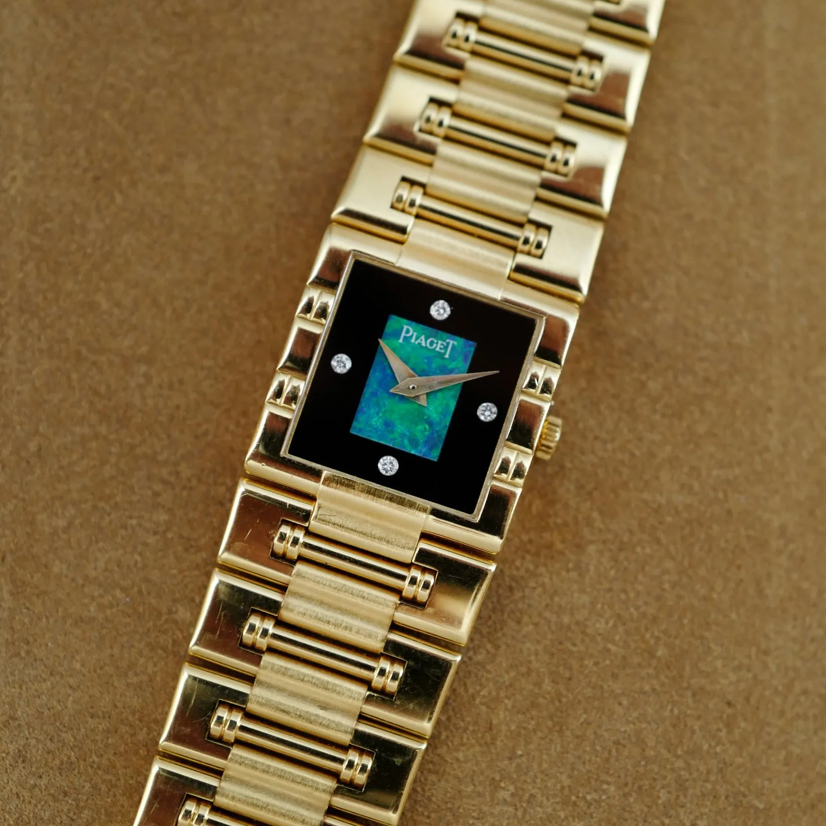Piaget Yellow Gold Dancer Opal Dial Ref. 8131