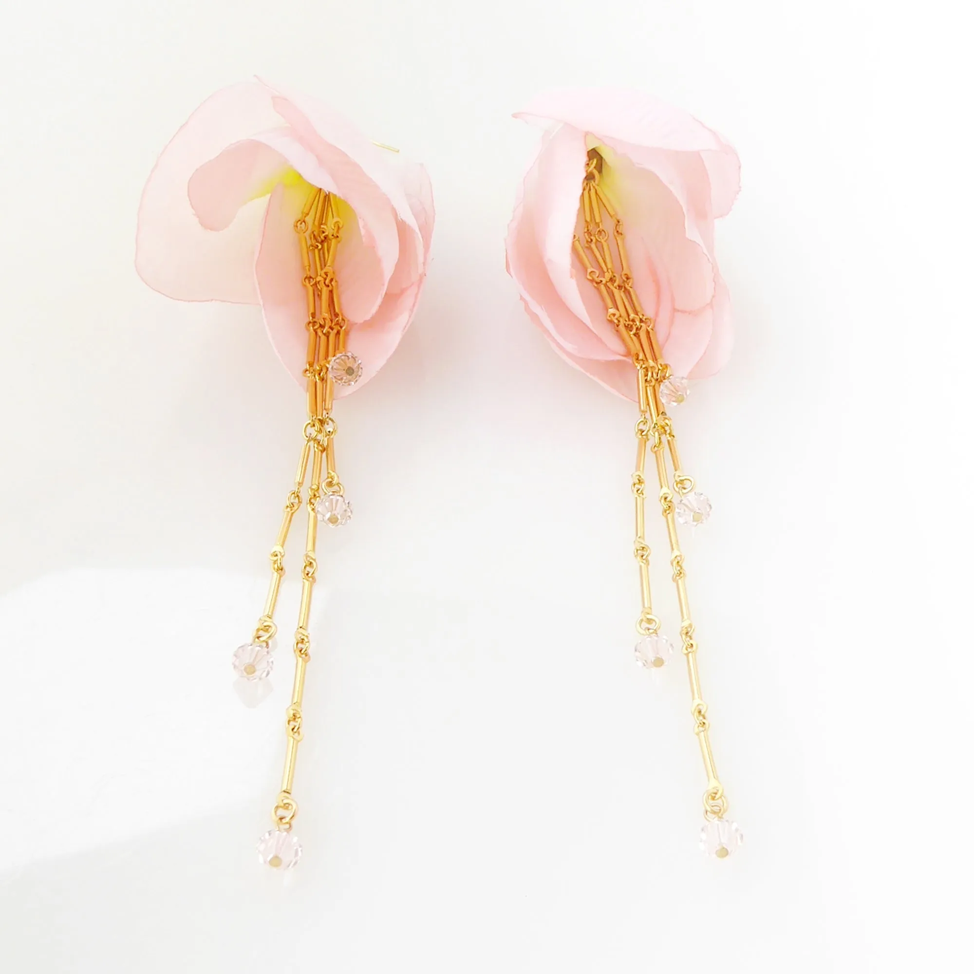 Pink beaded tulip earrings