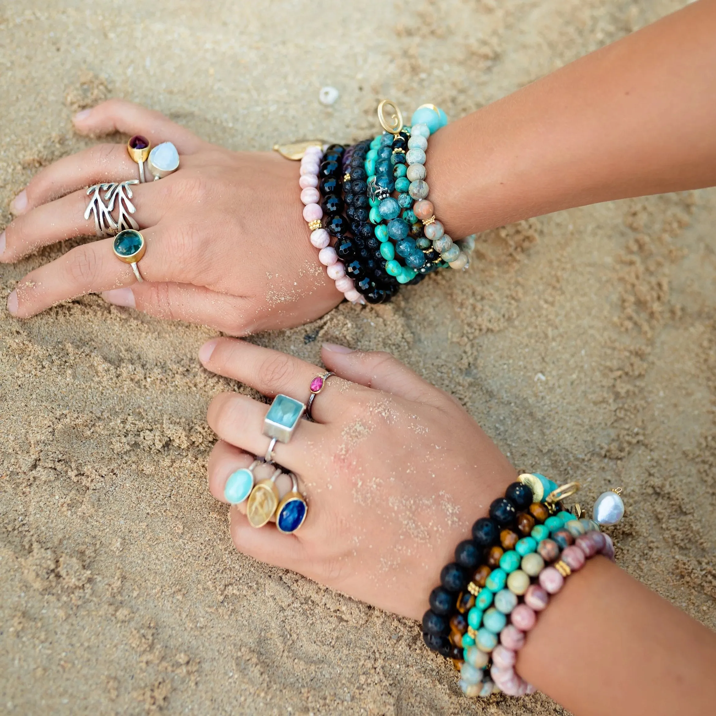 Prehnite   Lava Aromatherapy Bracelet