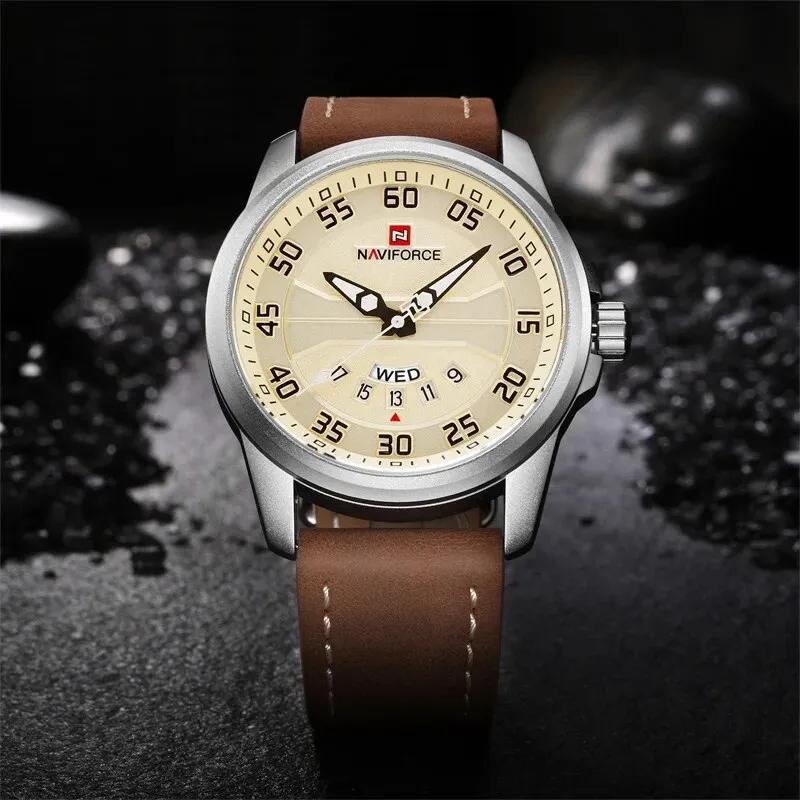 Quartz watch with leather strap