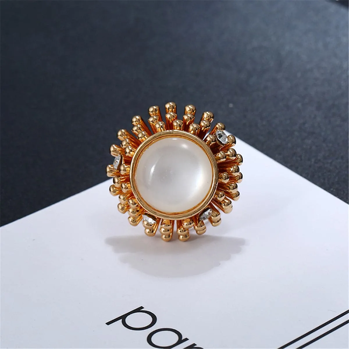 Resin & Cubic Zirconia 18k Gold-Plated Flower Ring