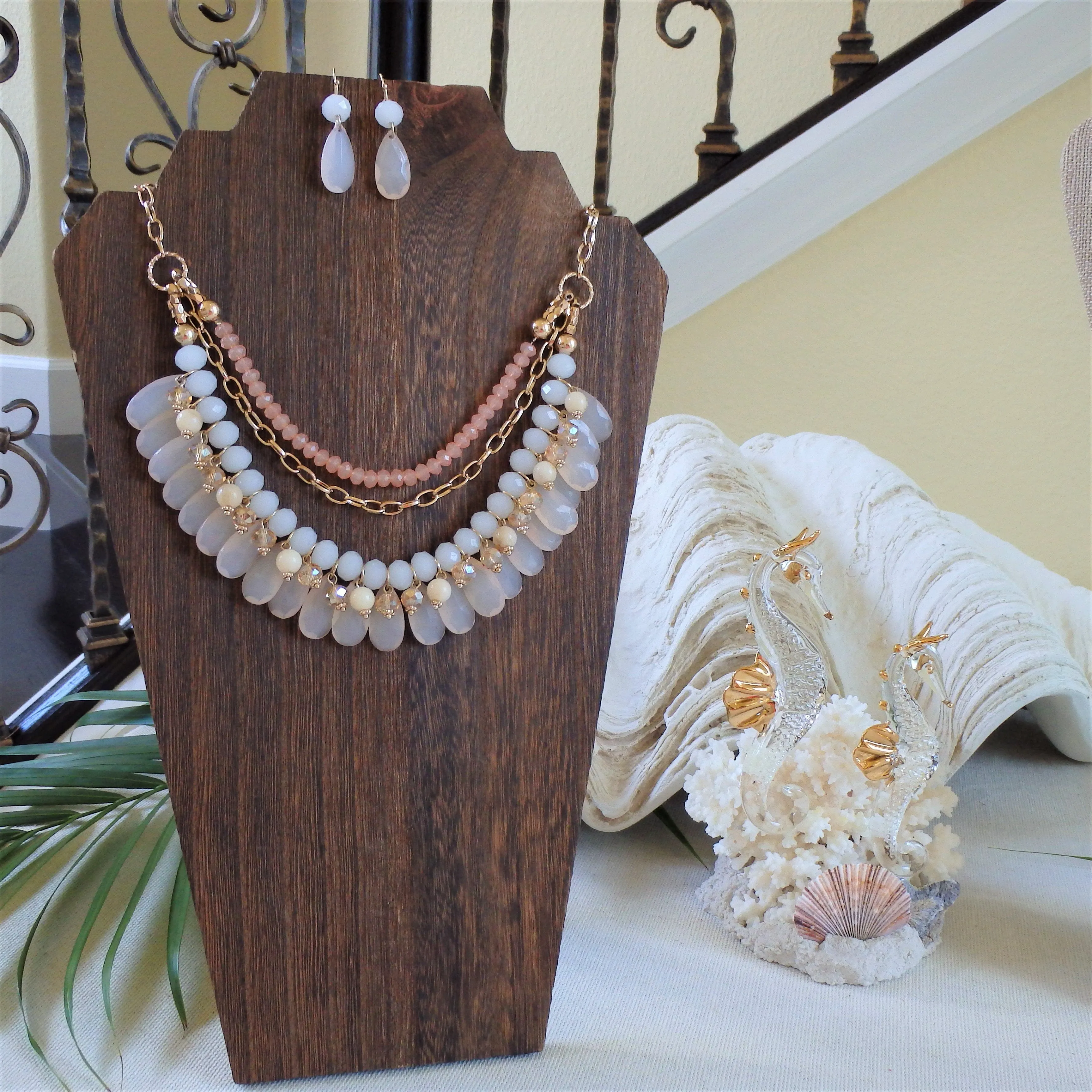 Seaside Coral Bead Necklace Set