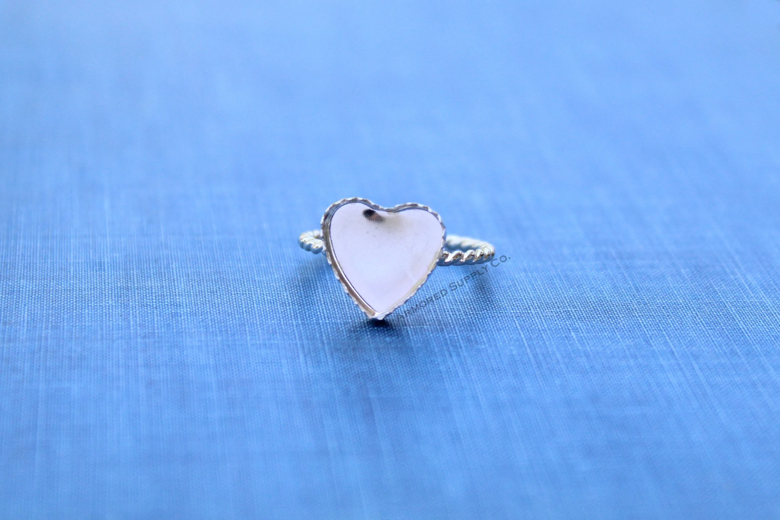 Silver 10mm Serrated Heart Bezel Cup Rope Ring blank