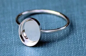 Silver 12x10mm Oval Bezel Cup Ring blank - 14G RING BAND