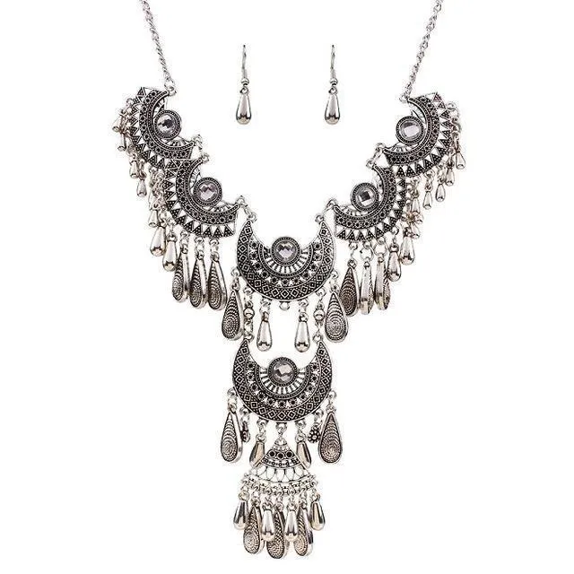 Silver Plated Tassel Earrings and Necklace Set