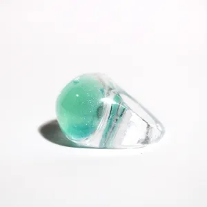 Snow Globe Ring Emerald
