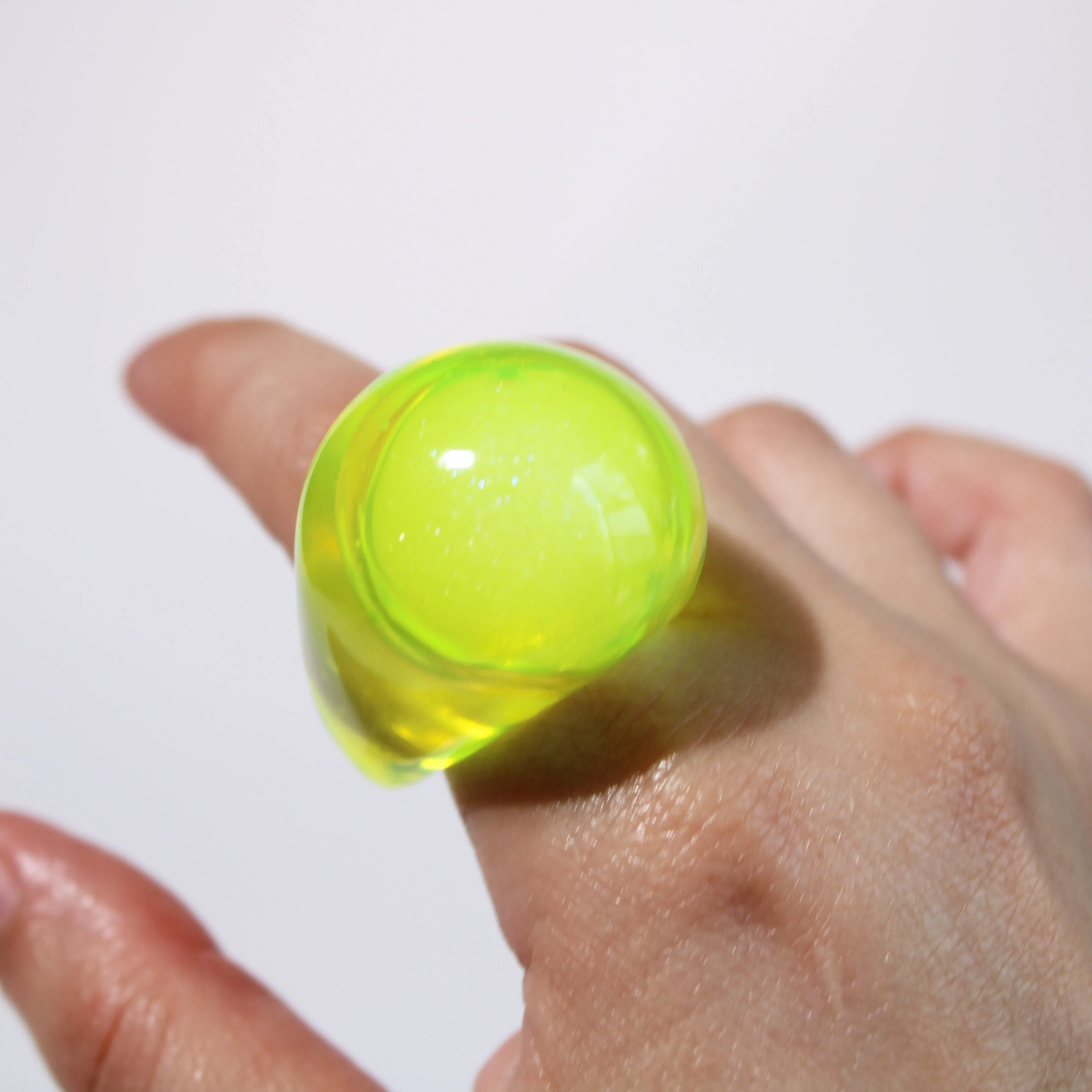 Snow Globe Ring Neon Yellow