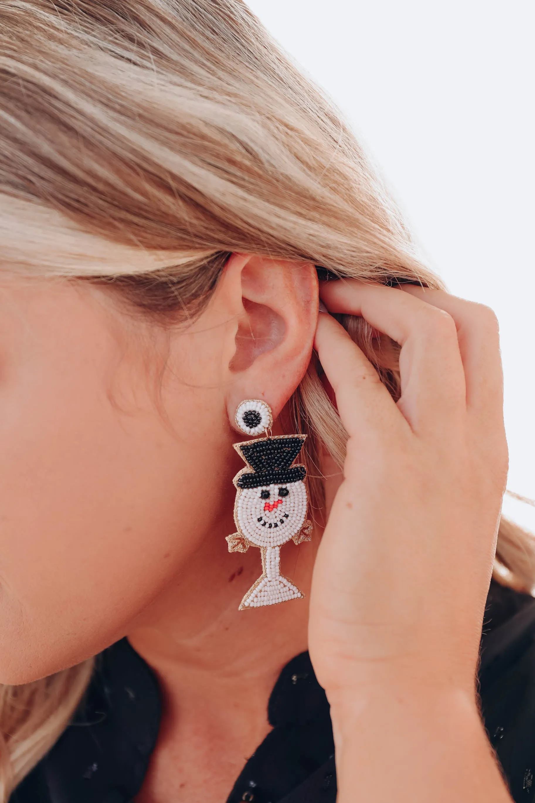 Snowman Beaded Earrings - White