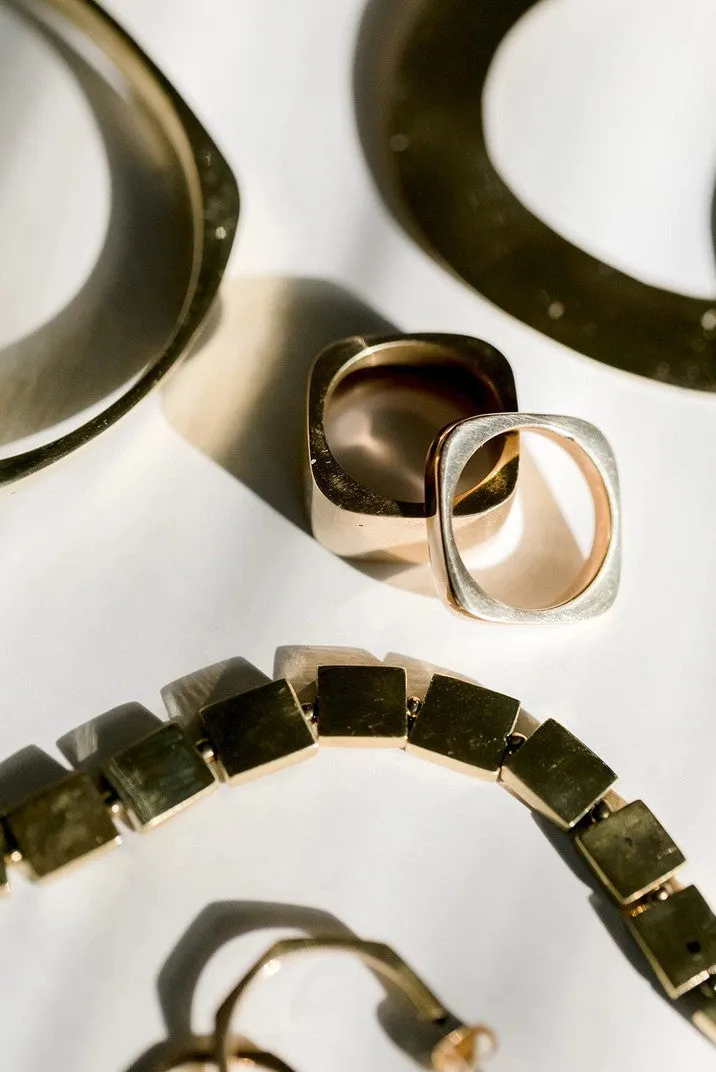 Square Ring I