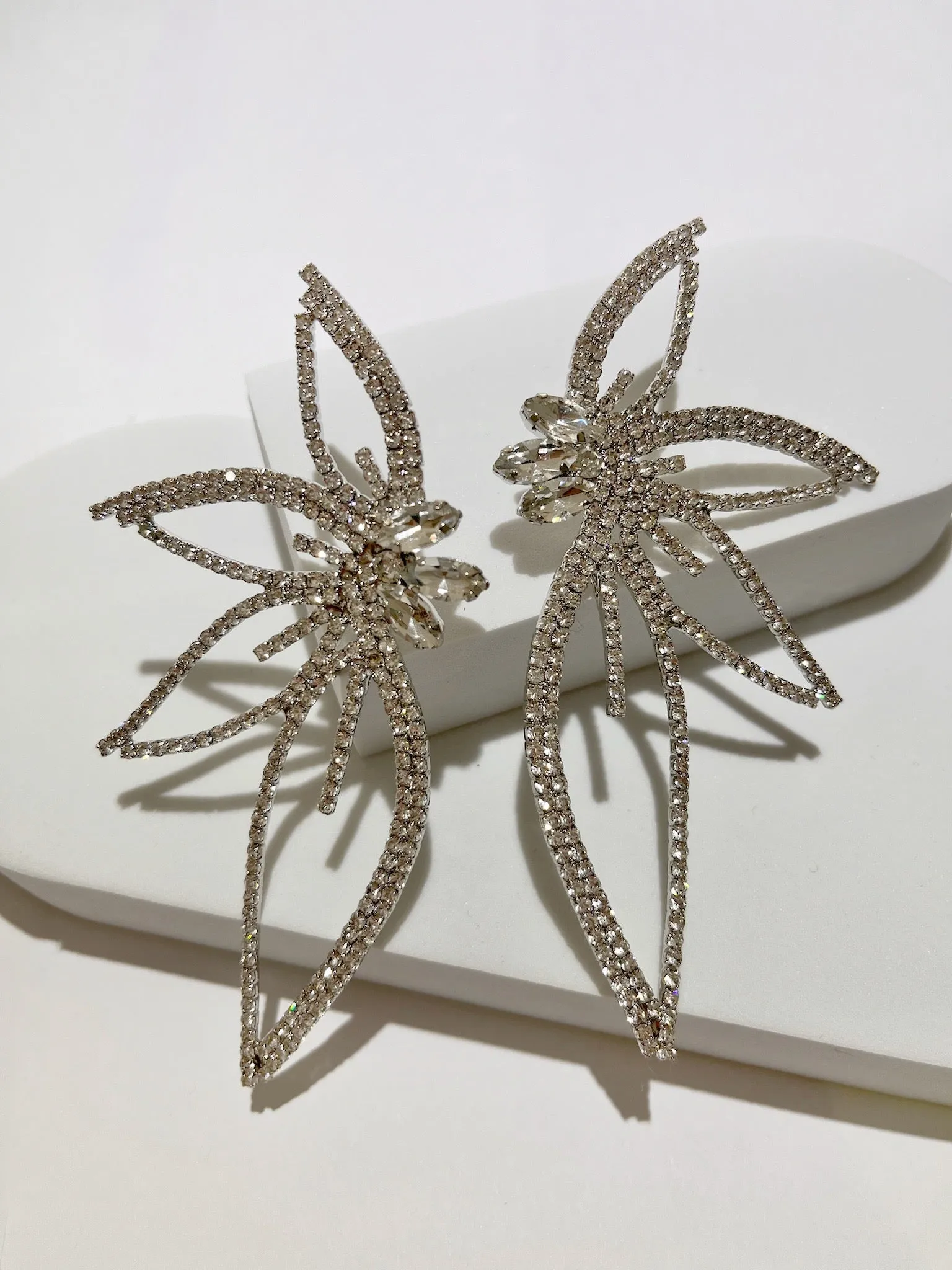 Super Stunning Silver Rhinestones Statement Earrings
