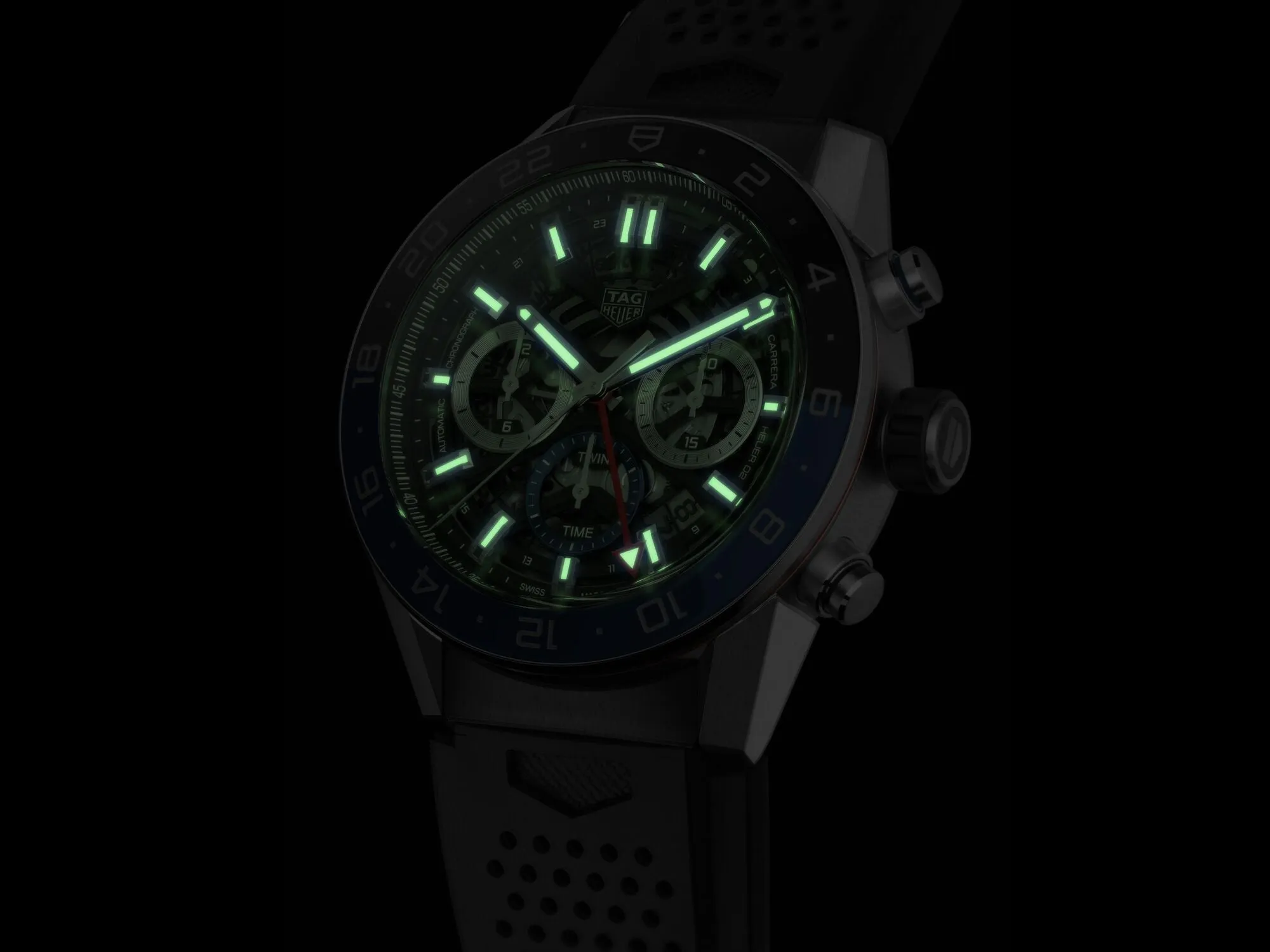 TAG HEUER CARRERA