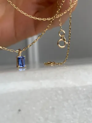 Tanzanite Baguette cut gem necklace