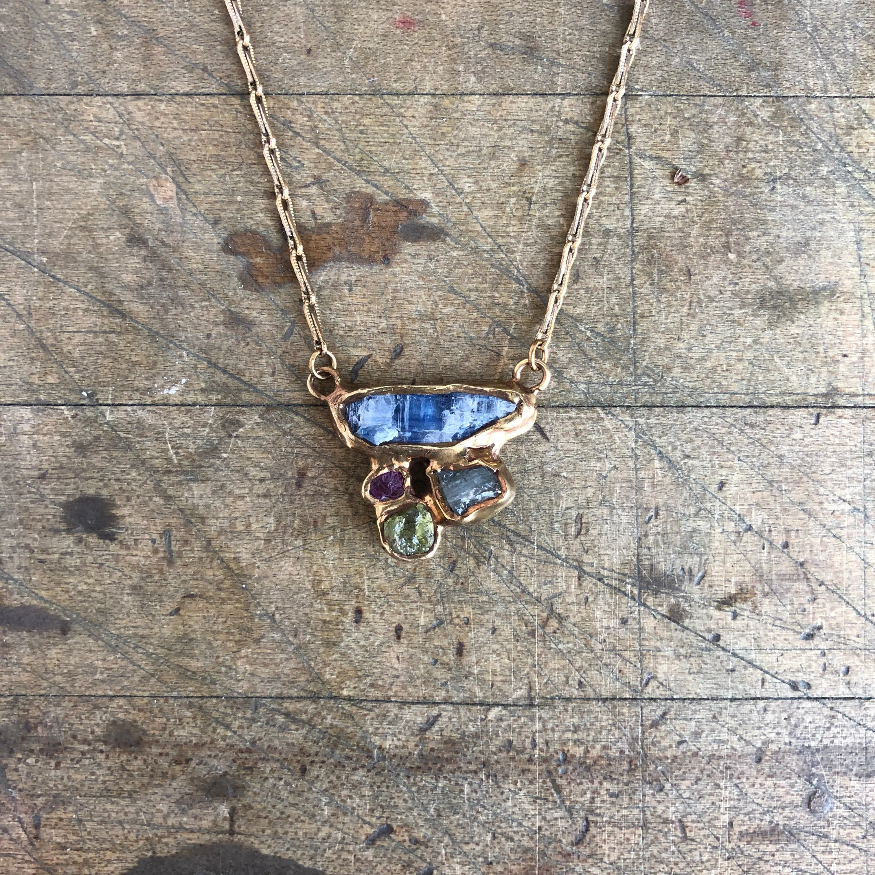 Terra Pendant