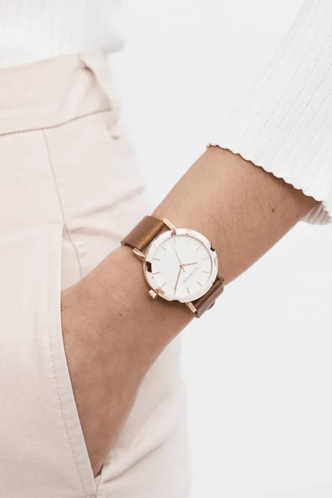 THE HORSE MINI RESIN WATCH - NOUGAT SHELL/WHITE DIAL/TAN LEATHER