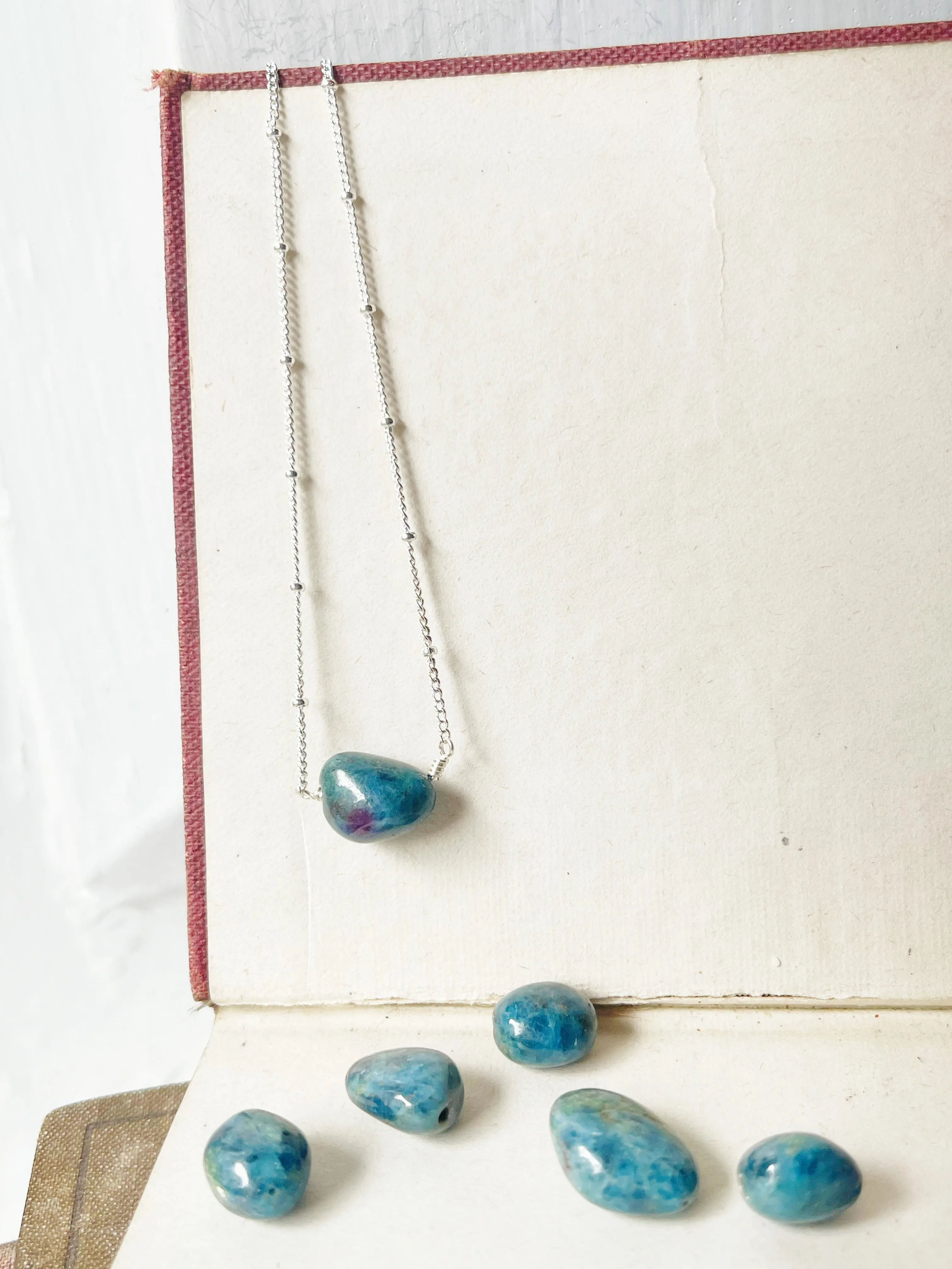 The Jacquelyn Necklace