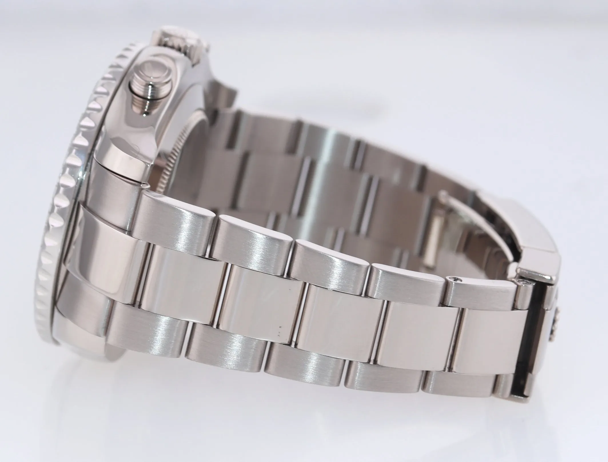 UNNAMED PAPERS Rolex Yacht-Master II 44mm White Gold 116689 YM 2 Watch Box